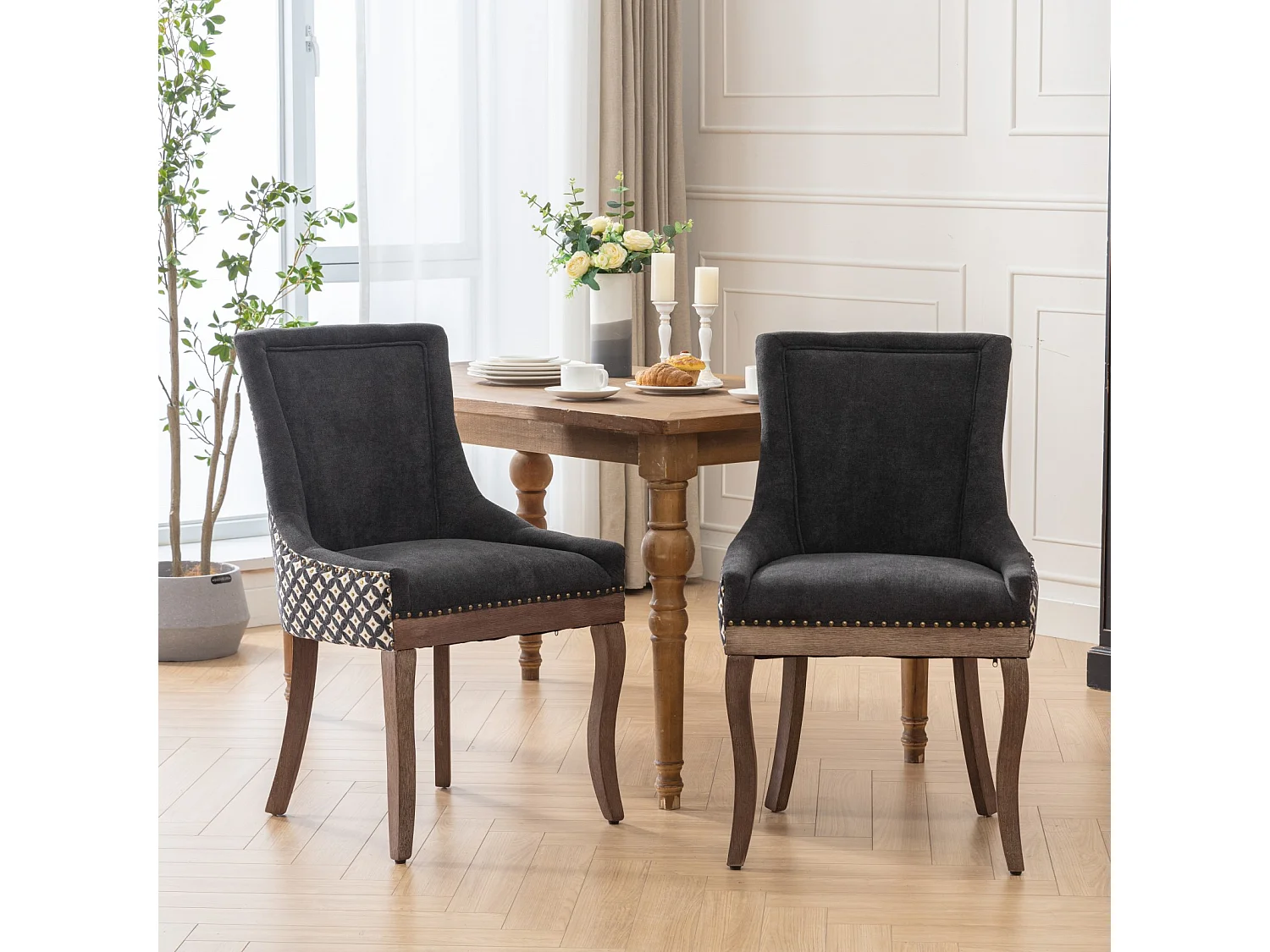 Bewley Set of 2 Dining Chairs Upholstered in Linen with Oak Wood Legs