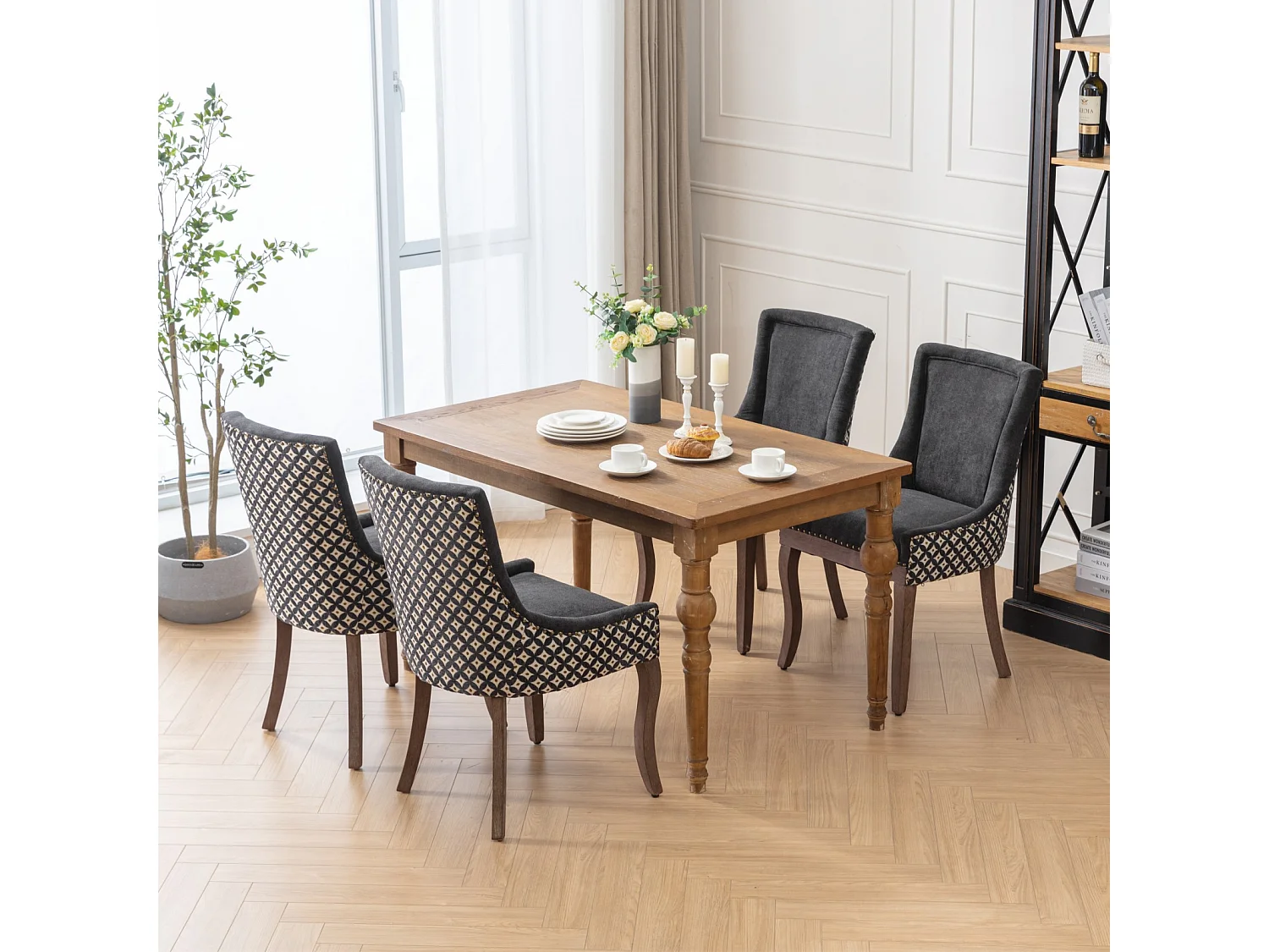 Bewley Set of 2 Dining Chairs Upholstered in Linen with Oak Wood Legs