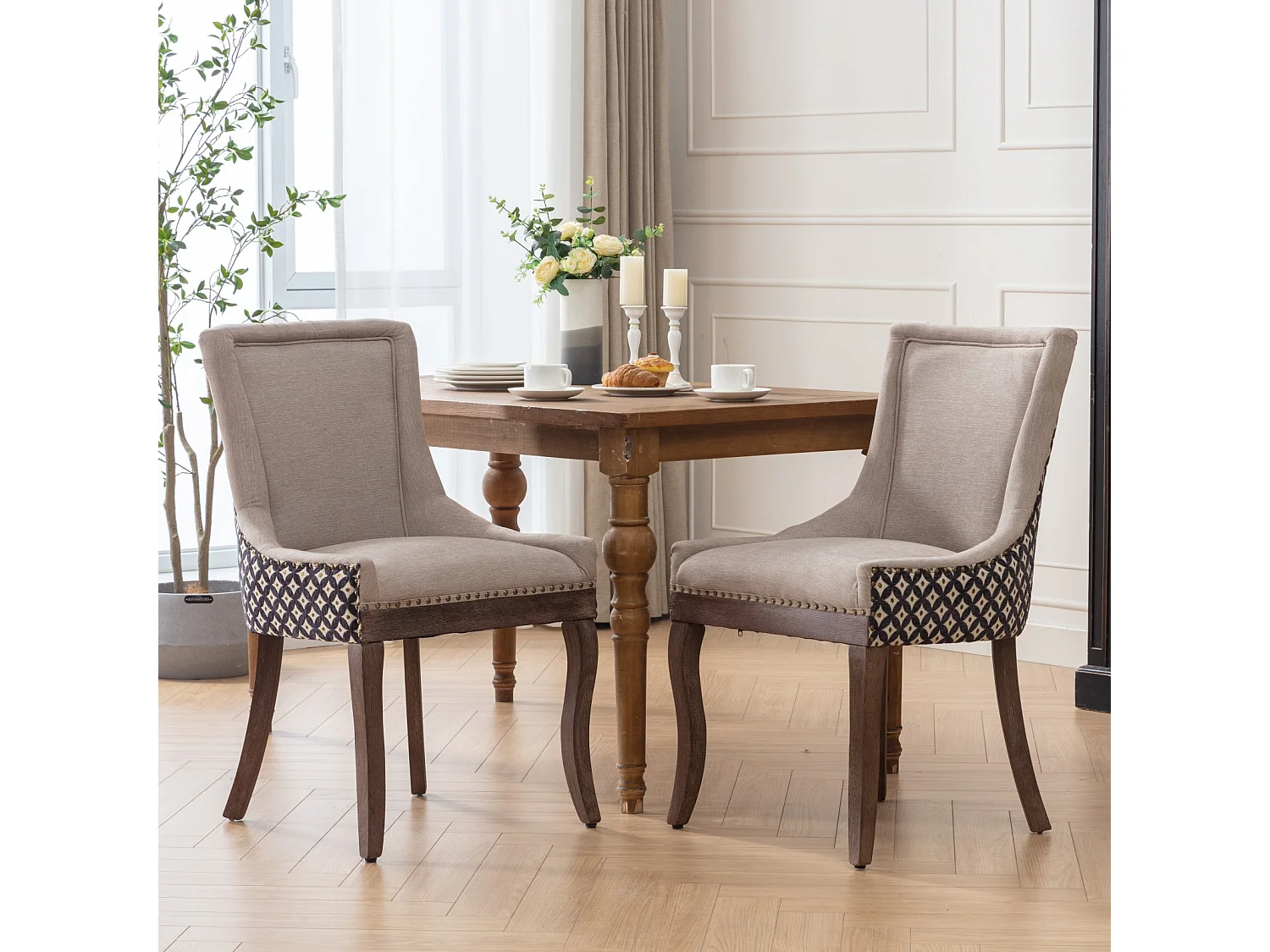 Bewley Set of 2 Dining Chairs Upholstered in Linen with Oak Wood Legs