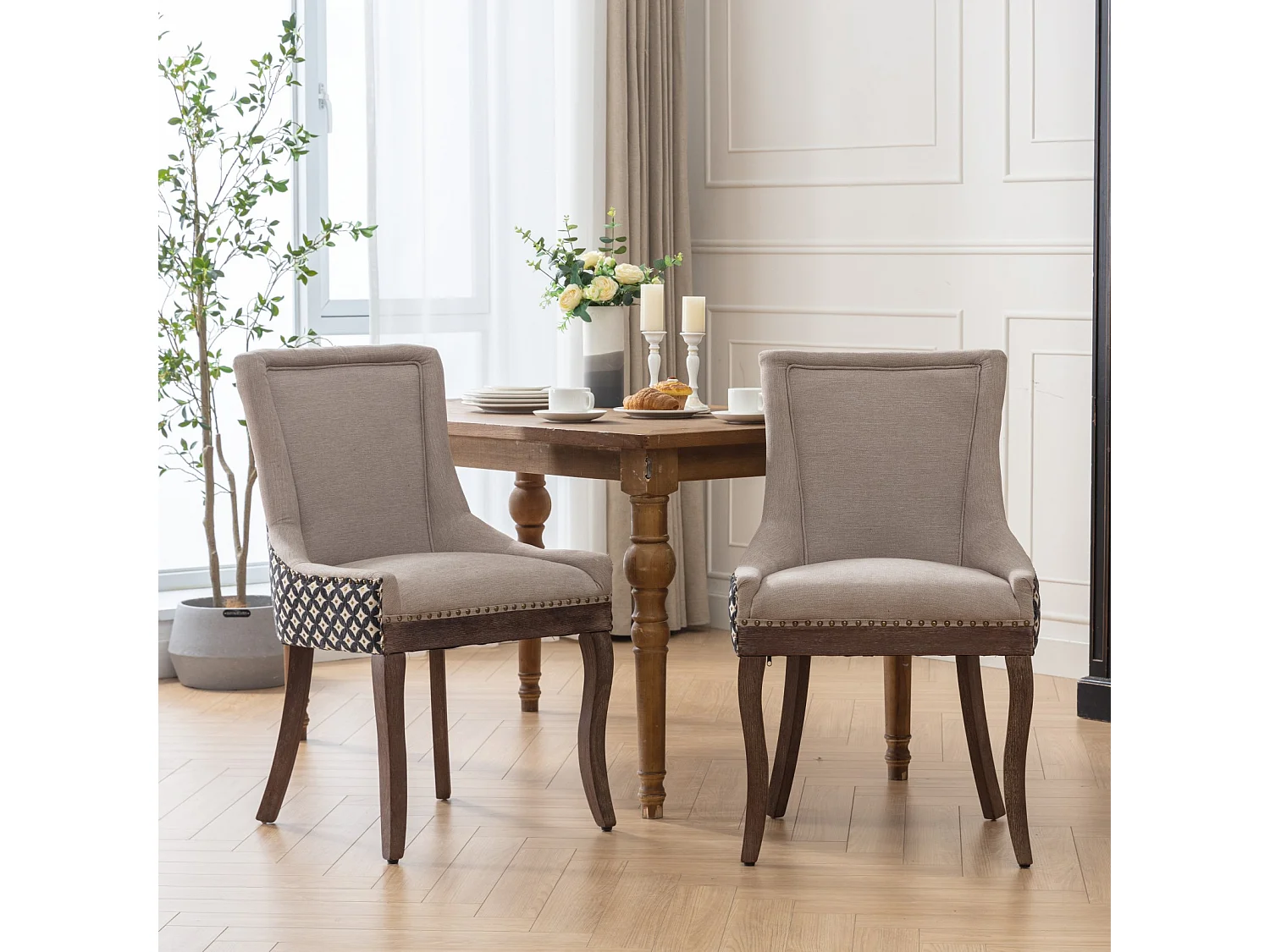 Bewley Set of 2 Dining Chairs Upholstered in Linen with Oak Wood Legs