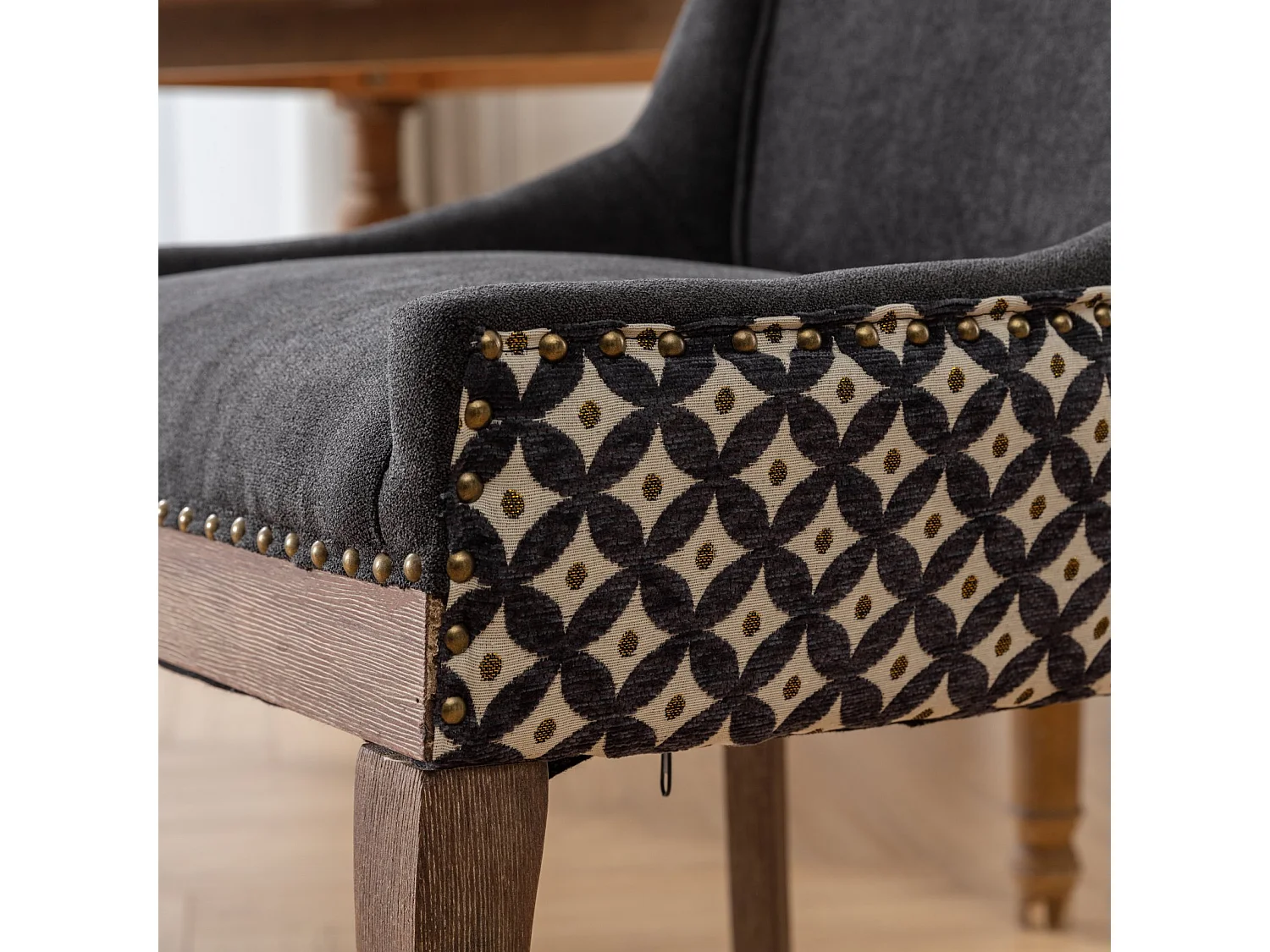 Bewley Set of 4 Dining Chairs Upholstered in Linen with Oak Wood Legs