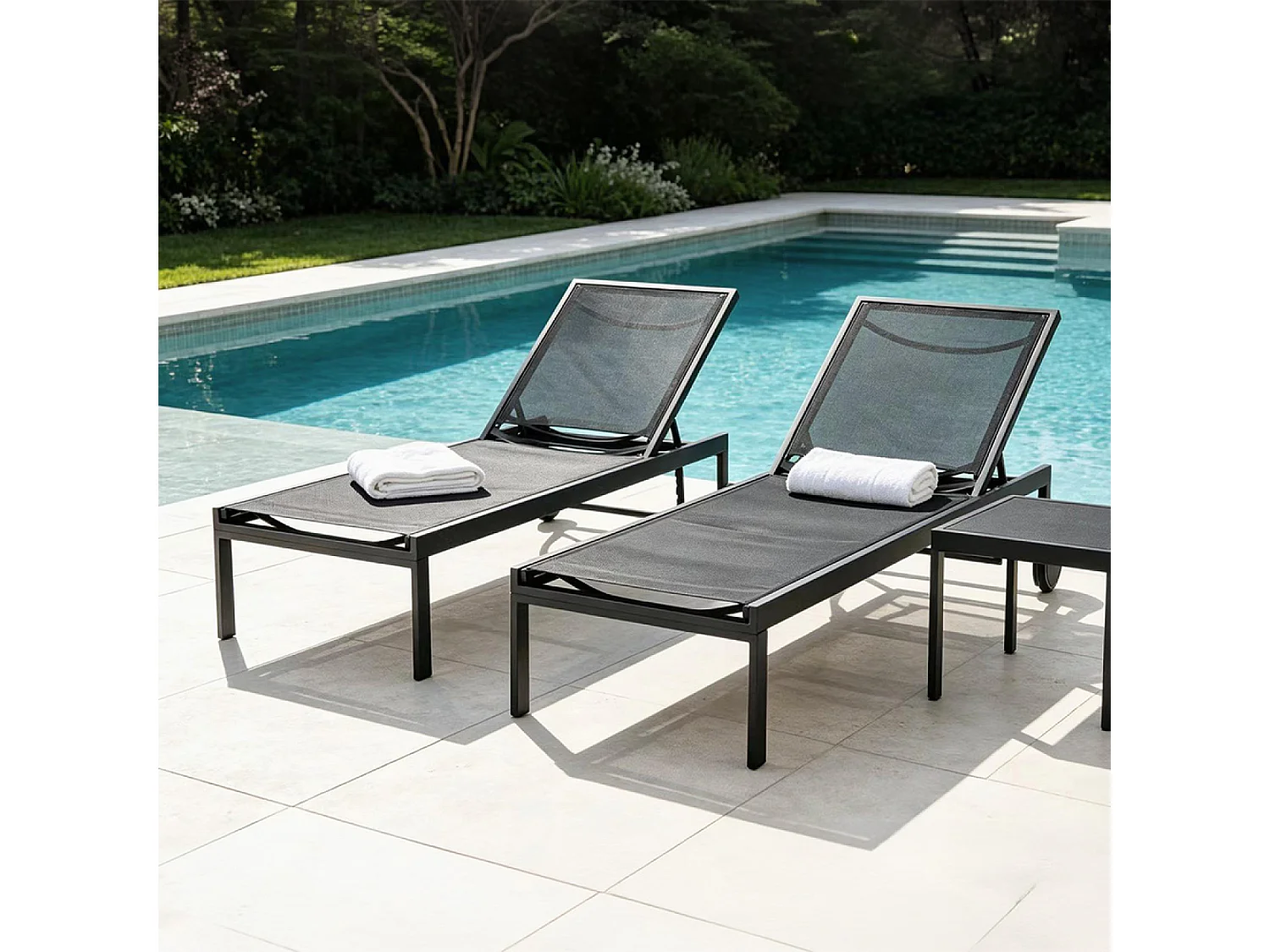 Lot de 2 bains de soleil inclinables noir avec roues en aluminium CUBA