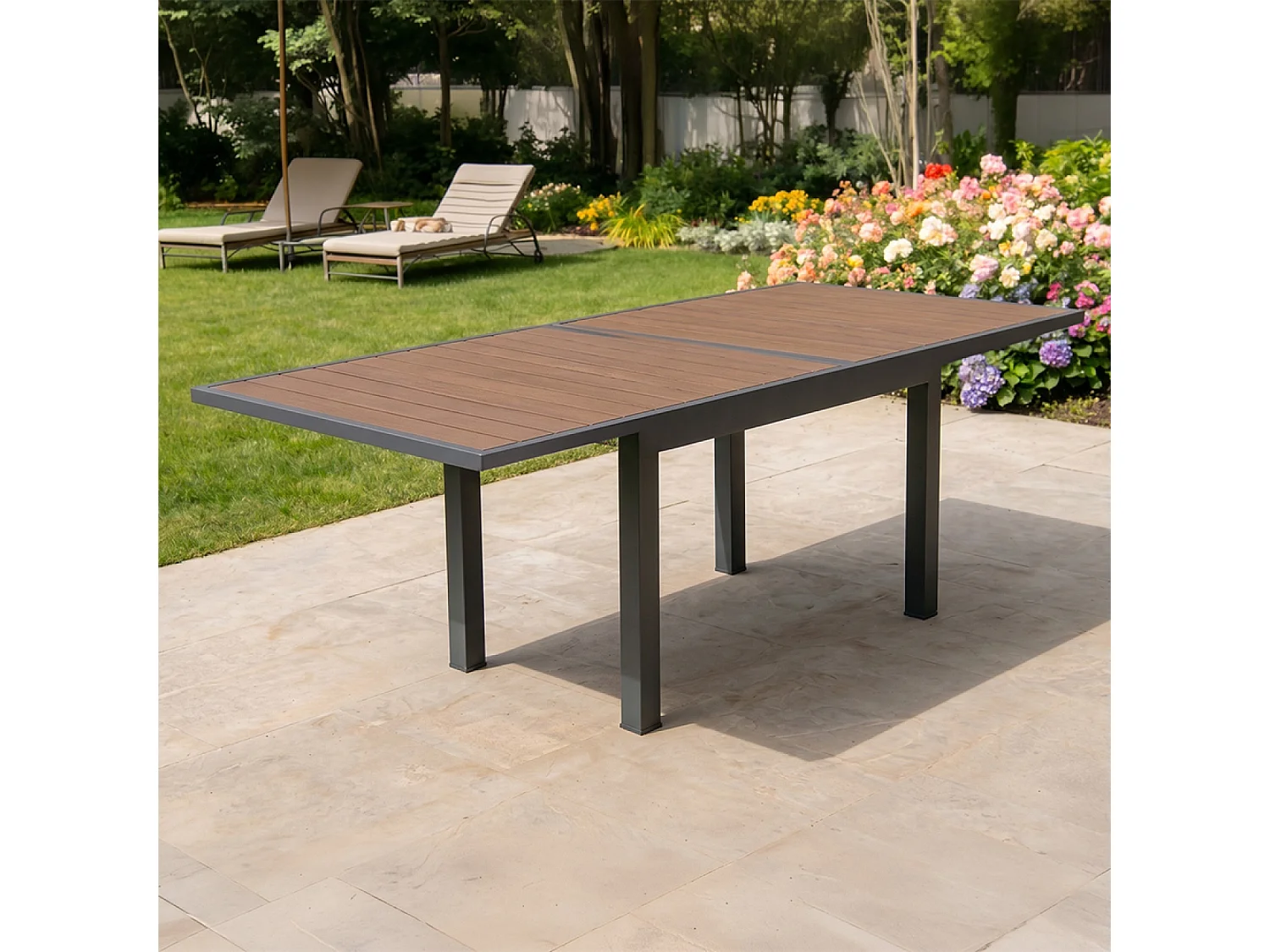 Table de jardin extensible 180 cm en aluminium et bois d'eucalyptus NIDO
