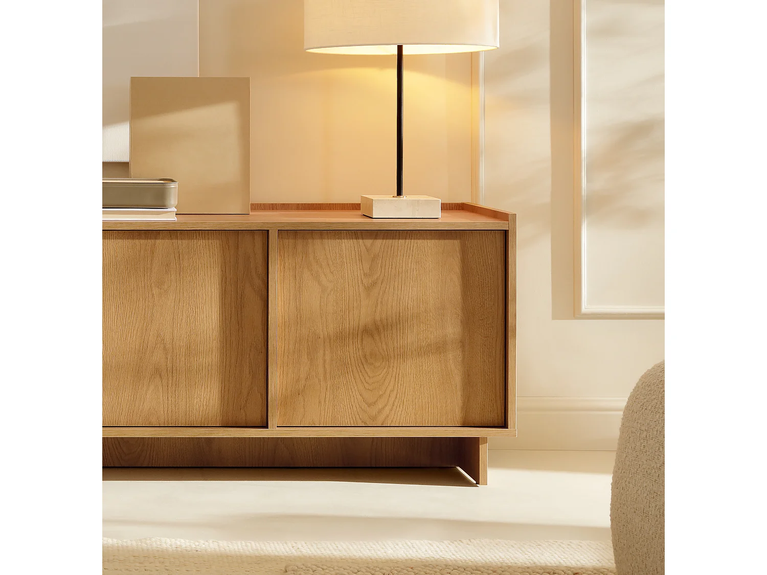 TV Schrank, karamellfarbene Eiche, 147 x 55 x 39 cm