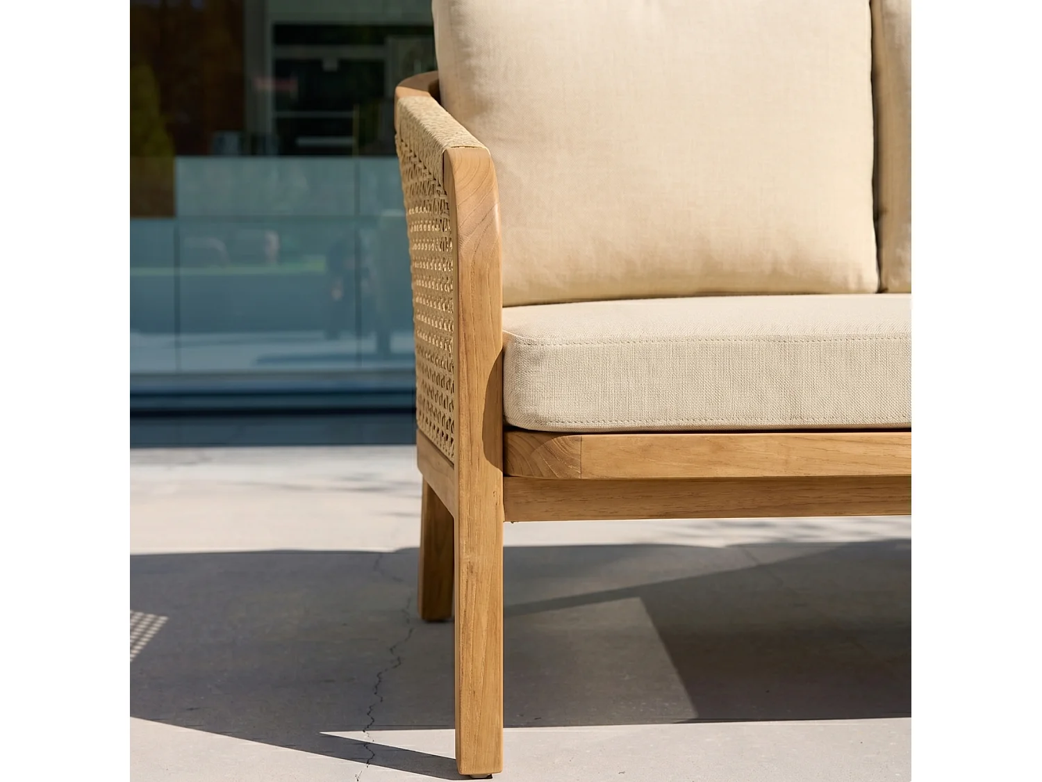 Divano da esterno in legno di acacia e corde, 3 posti, beige