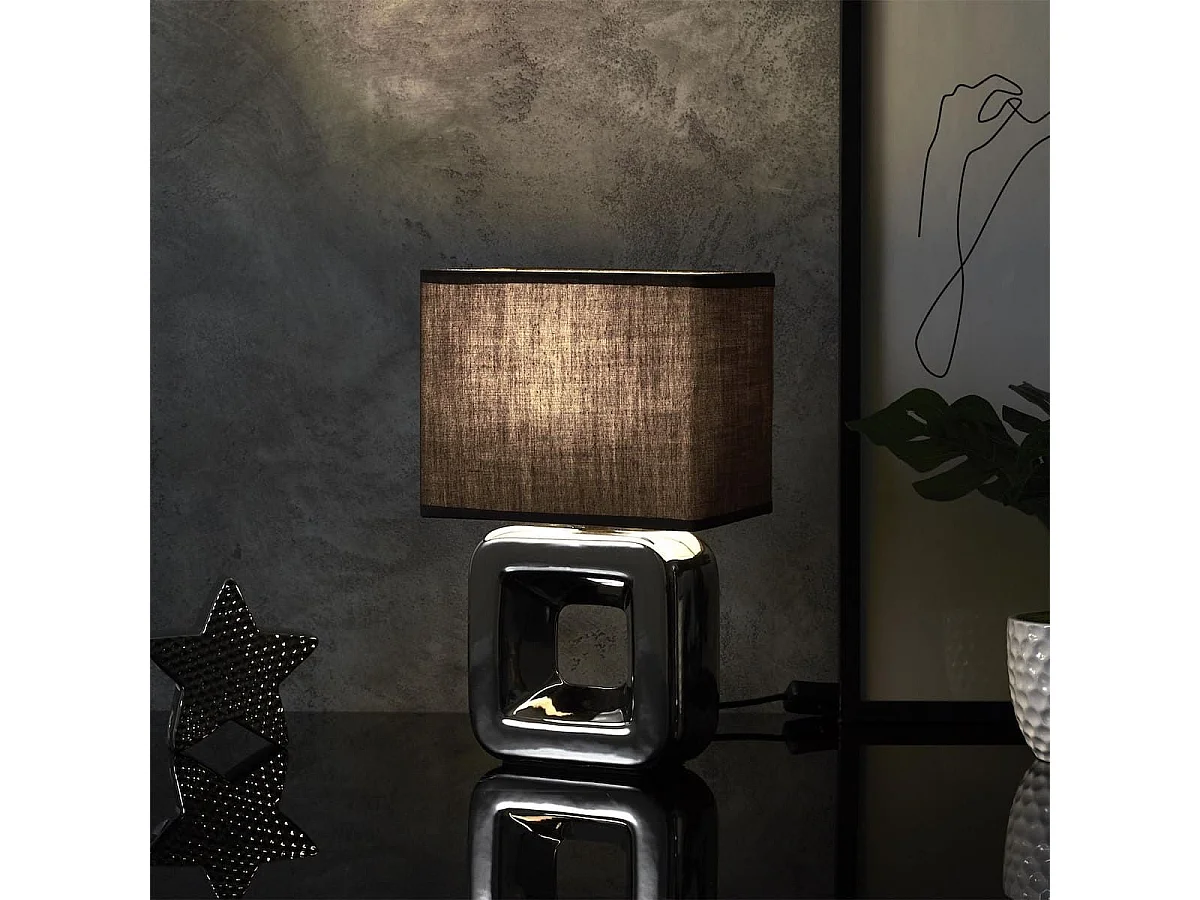 Lampe à poser carrée porcelaine argentée finition chromée (H32,5cm)