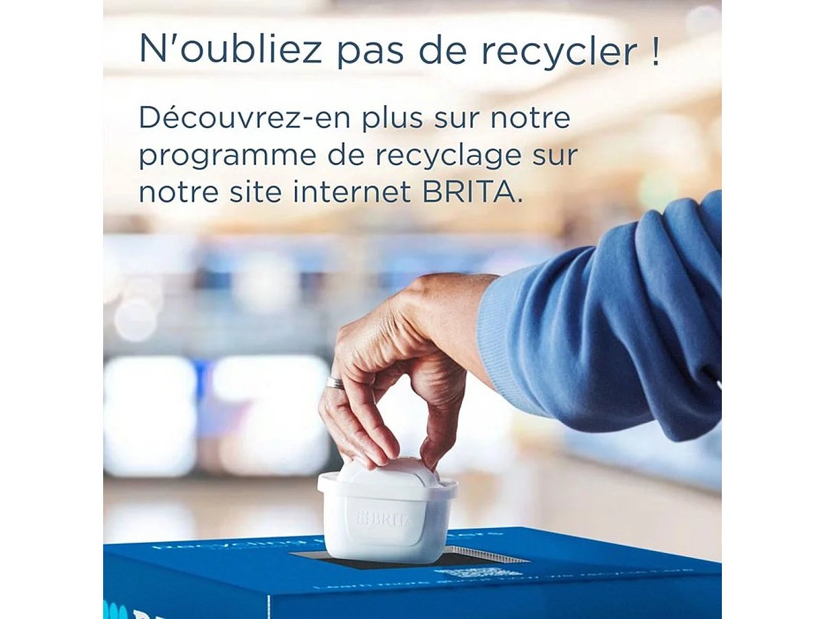 Carafe filtrante BRITA - Style Bleu - Capacité 2,4L dont 1,4L d'eau filtrée - 3 mois MAXTRA PRO