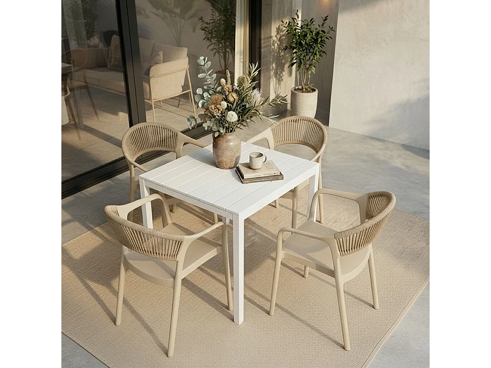 Lot de 4 chaises en polypropylène avec tissage en corde, élégantes, résistantes, empilables, pour jardin, balcon, bar, restaurants-JOLANDA-Crème