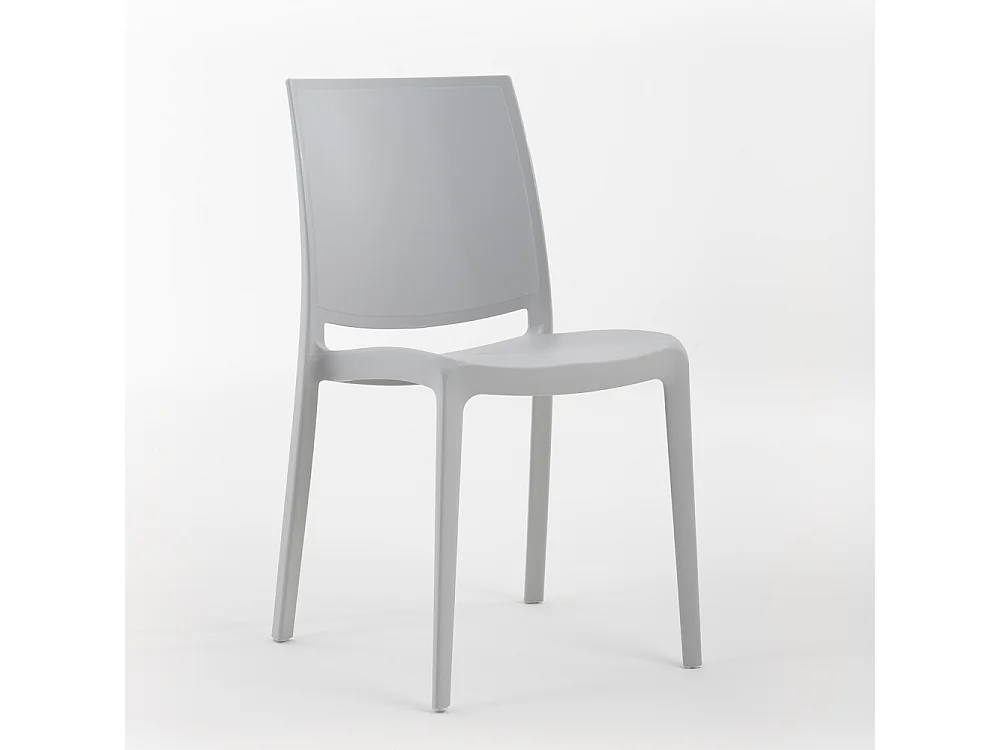 Lot de 6 chaises en polypropylène, empilables pour extérieur et jardin, bar et restaurant, cuisine, design moderne - Carmen - Gris clair