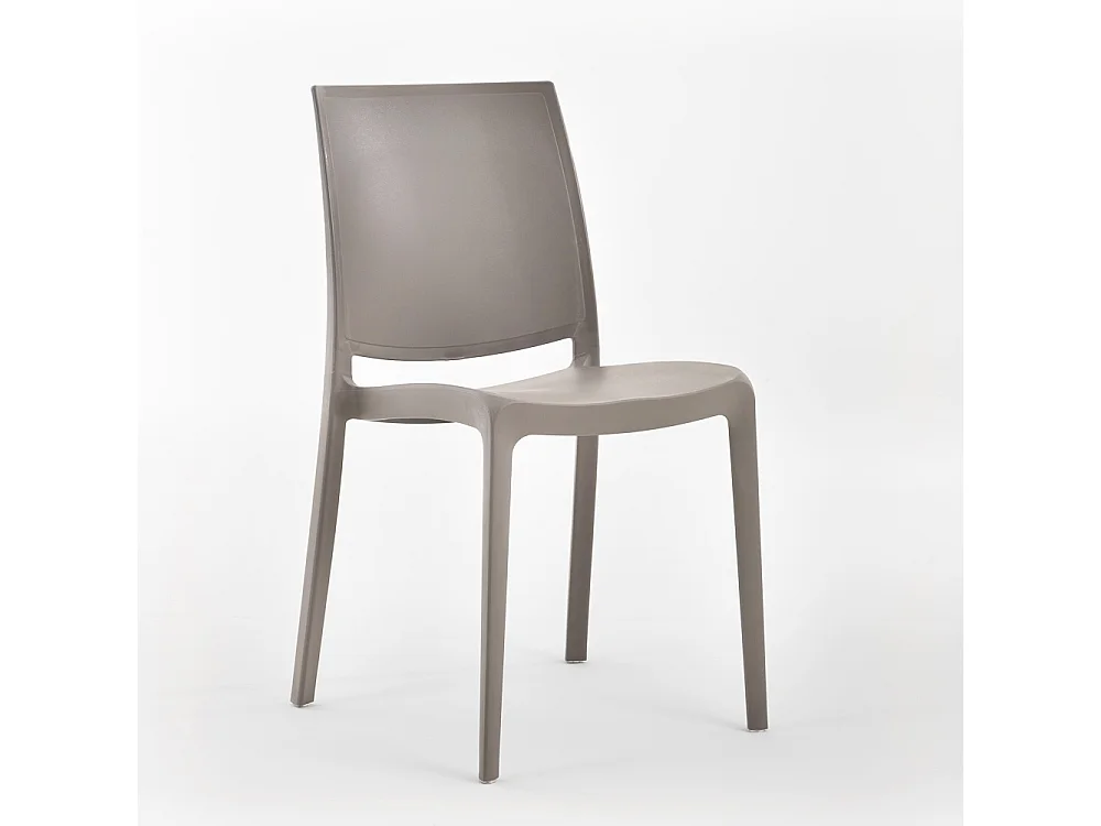 Lot de 4 chaises en polypropylène renforcé avec fibre de verre, empilables pour extérieur et jardin, bar et restaurant, cuisine, design moderne - Carmen - Taupe
