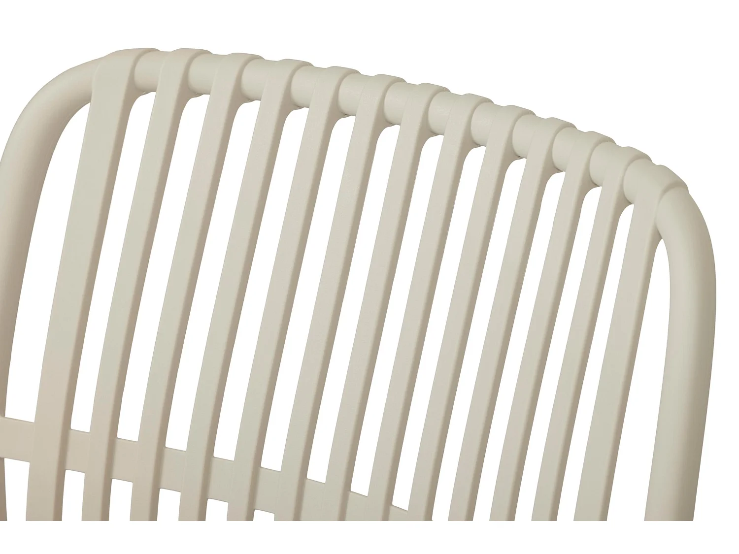 Iben chaise de jardin avec accoudoirs empilable couleur sable.