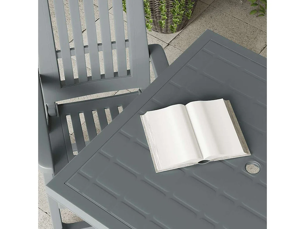 Table verte 80 x 75 x 72 cm en plastique