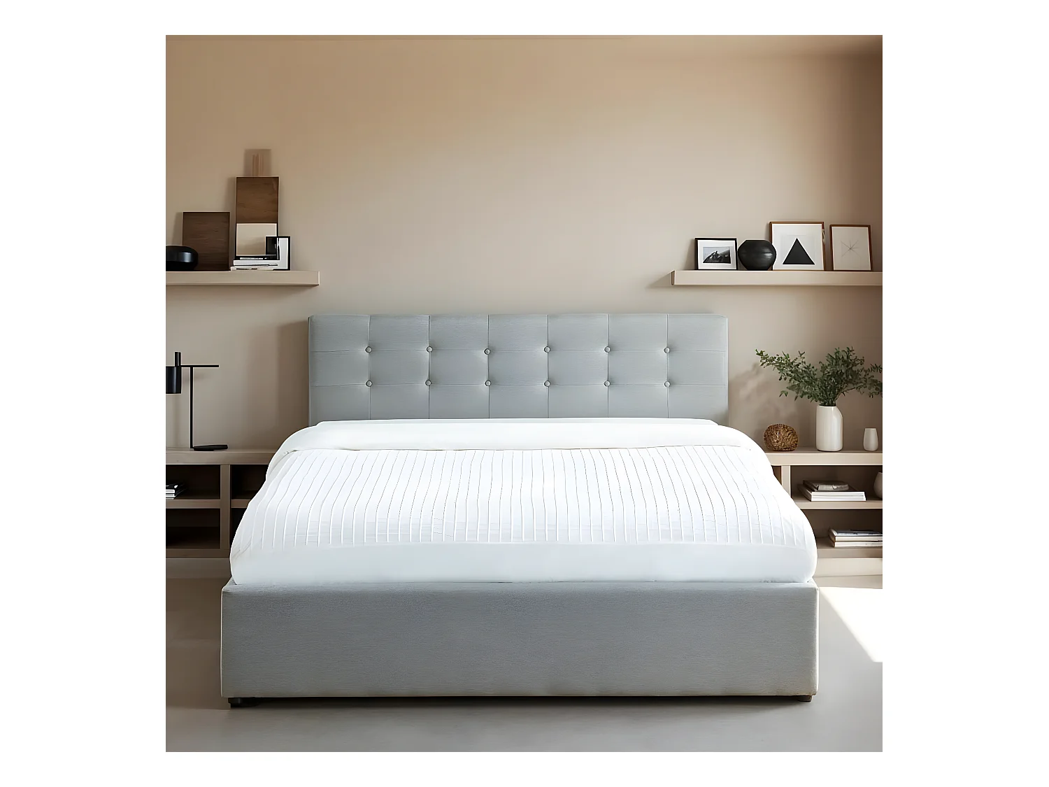 Lit coffre 160x200 en tissu gris clair avec tête de lit et sommier à lattes - Tina