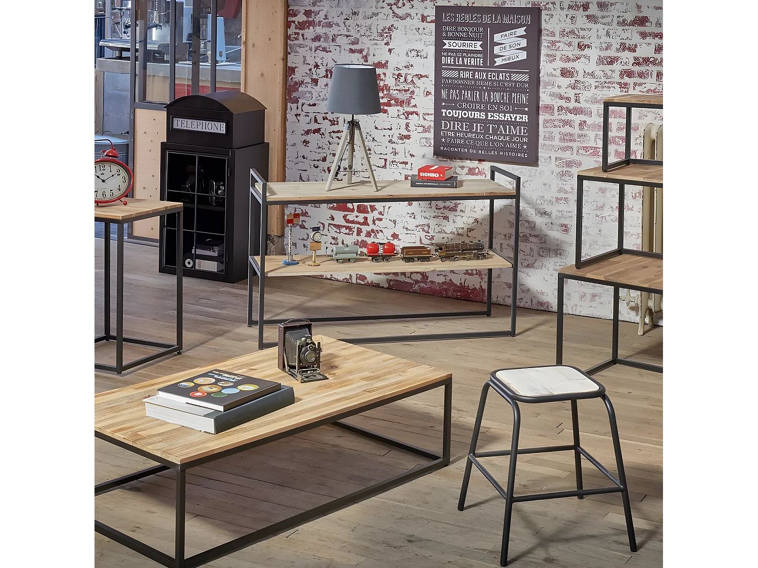 Meuble Console en Bois d'Acacia et Métal Noir H 75 cm