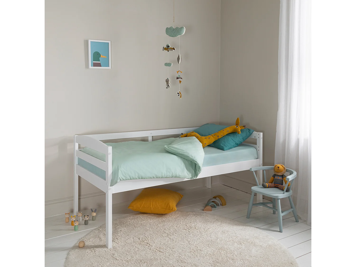 Noa & Nani Mimi Shorty Bunk Bed Splits into Toddler and Day Bed in White