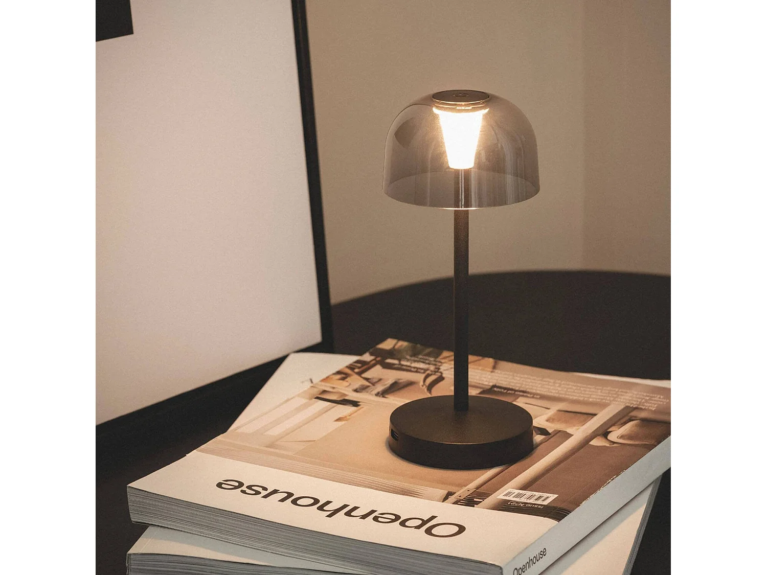 Lampada da tavolo da interno/esterno in metallo, nero
