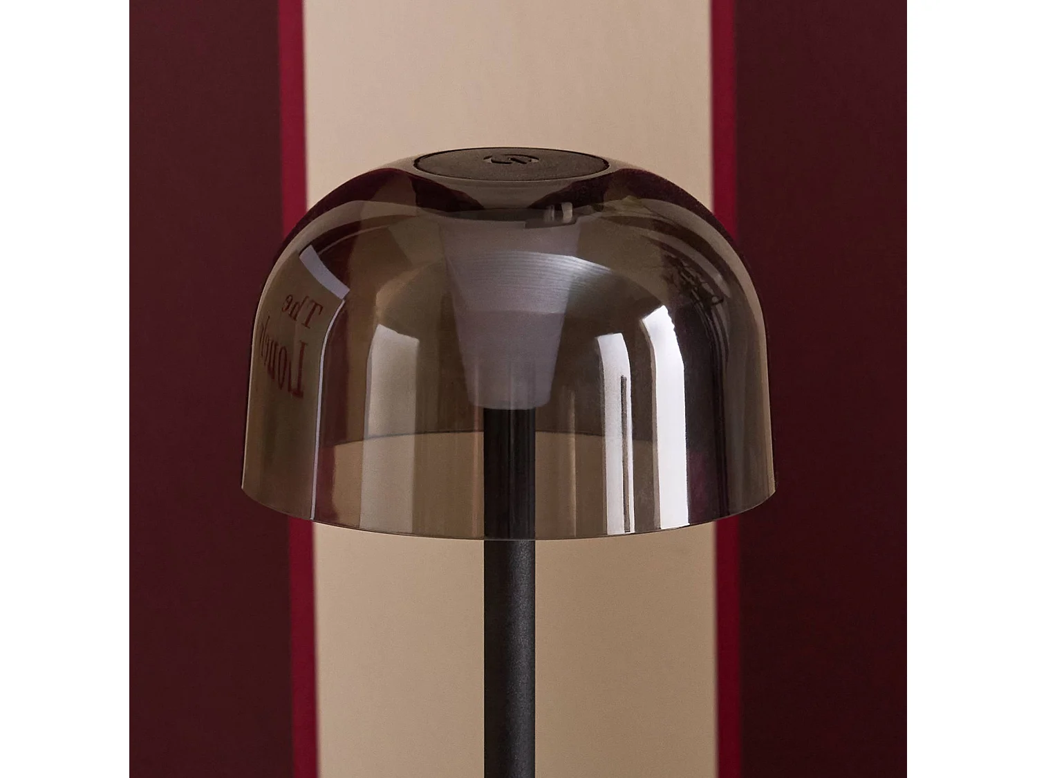 Lampada da tavolo da interno/esterno in metallo, nero
