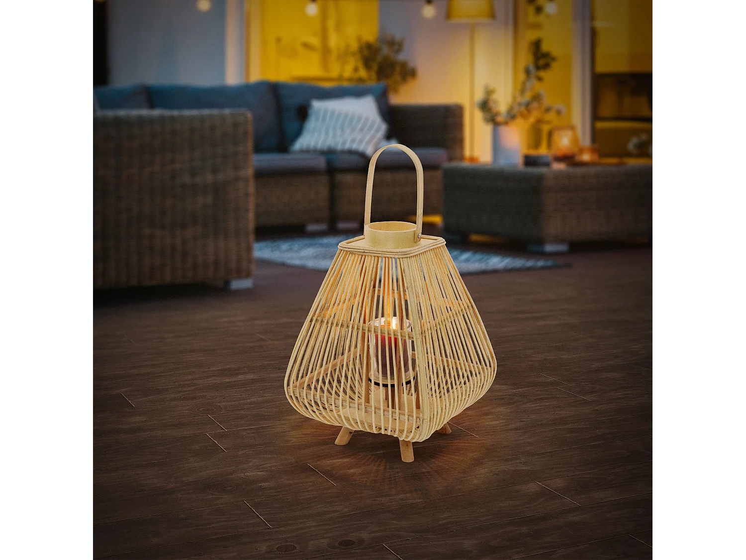 Lanterne en bambou 55.5 cm naturel avec poignée et insert en verre style bohème pour jardin salon porte-bougie tressé décoratif extérieur ou intérieur
