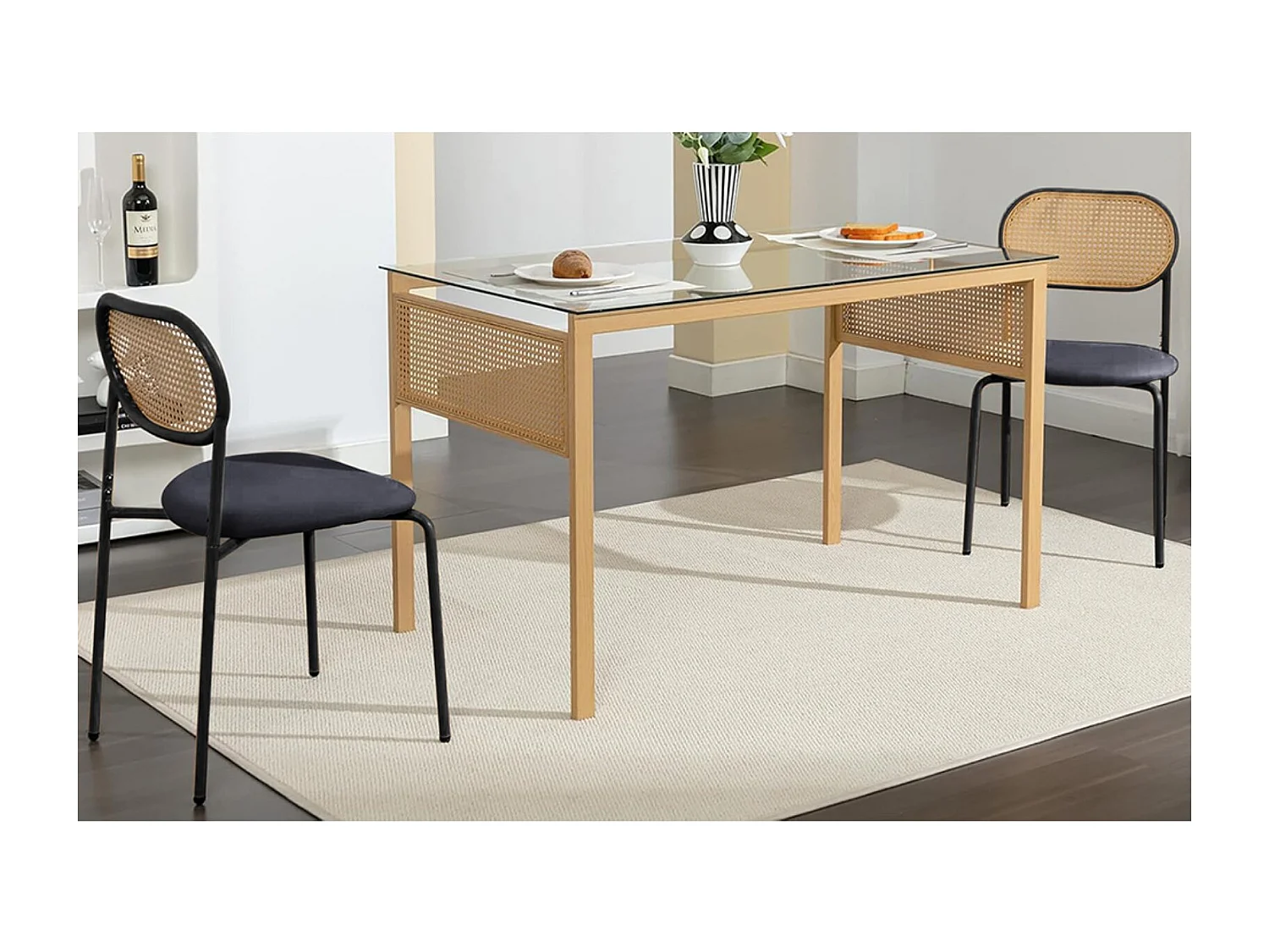 Lot de 2 chaises de salle à manger cannage rotin et métal noir, assise rembourrée tissu, style moderne