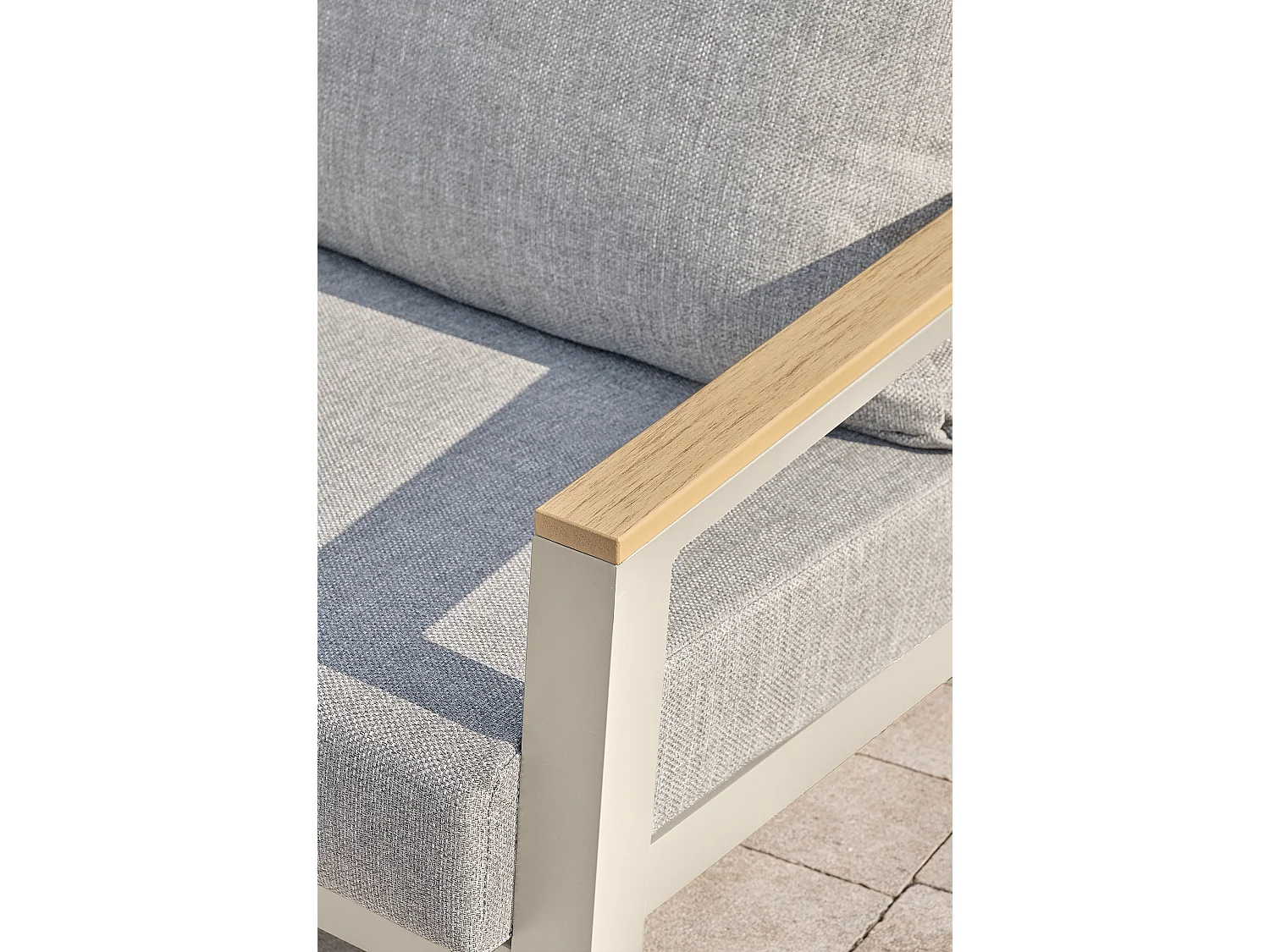 Salon de jardin 5 pl en alu et plateau composite effet bois - KOMMOS