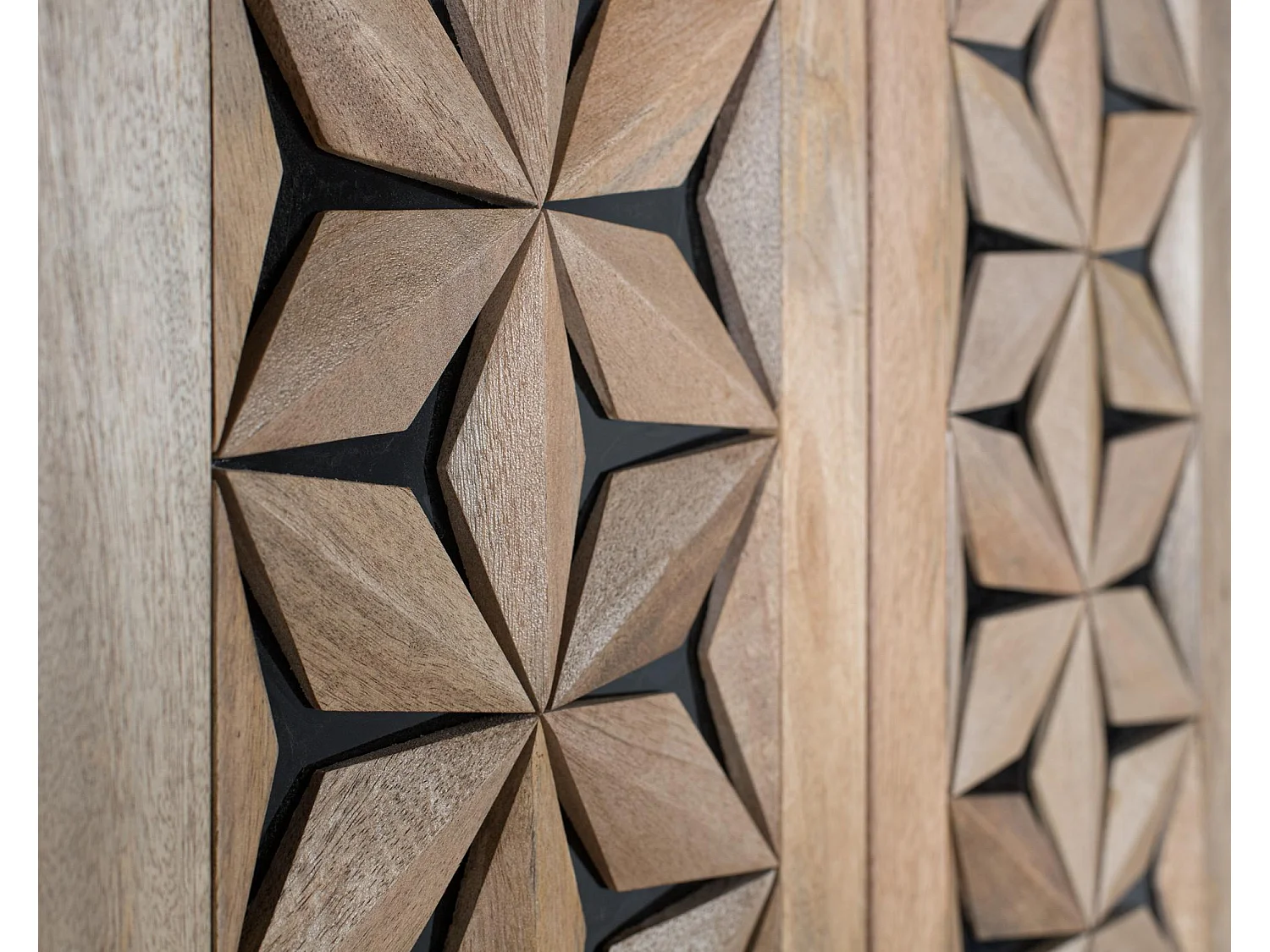Armoire Mysore en bois de manguier, 180 cm x 143 cm x 45 cm