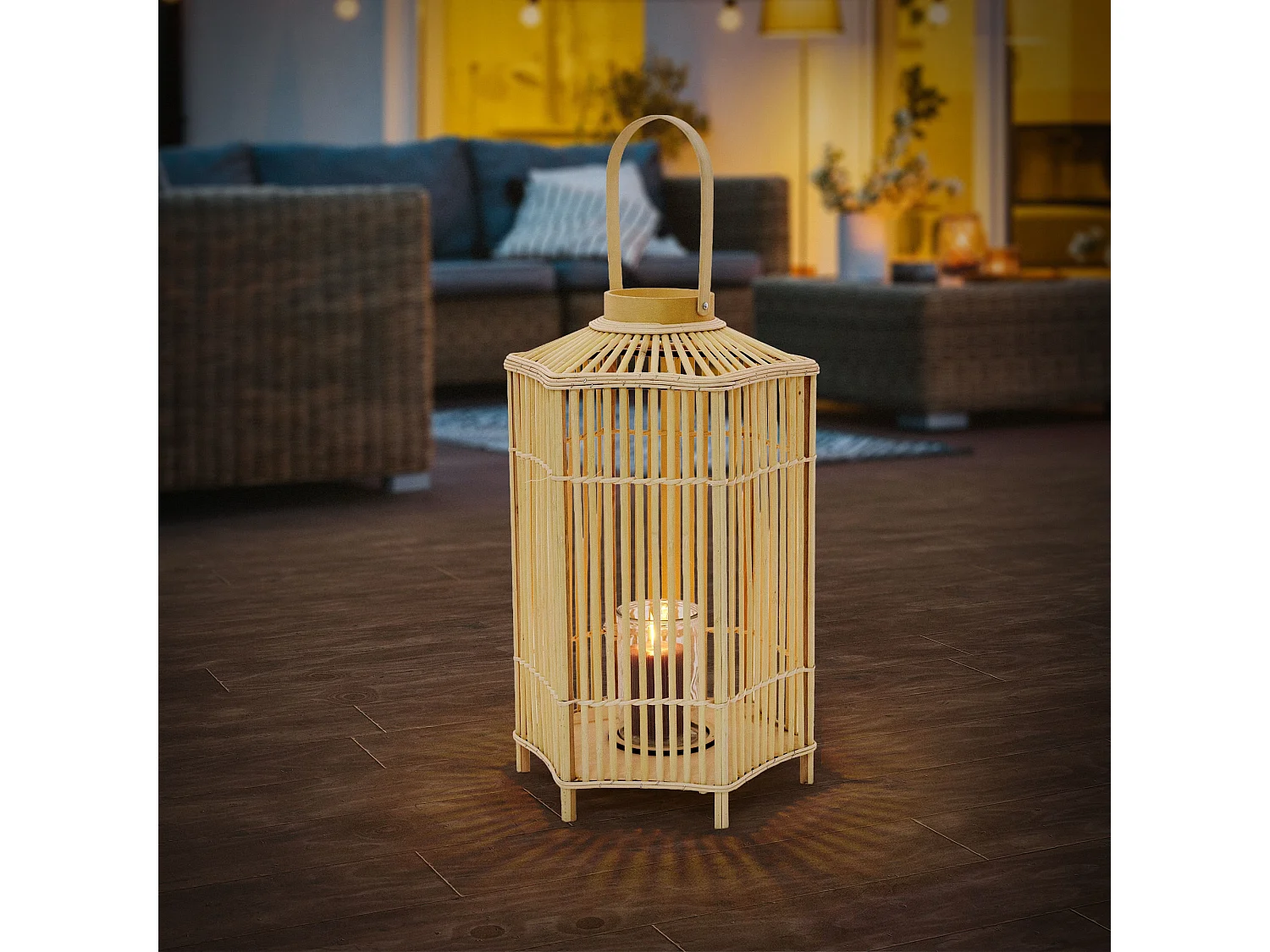 Lanterne en bambou 75 cm naturel avec poignée et insert en verre style bohème pour jardin salon porte-bougie tressé décoratif extérieur ou intérieur