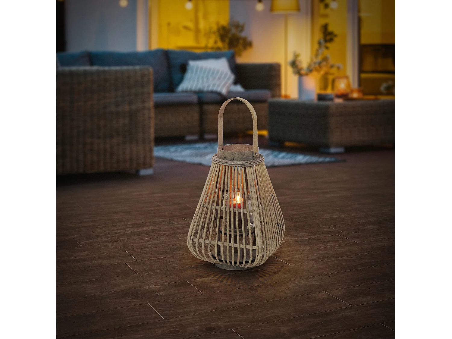 Lanterne en bambou 50 cm naturel avec poignée et insert en verre style bohème pour jardin salon porte-bougie tressé décoratif extérieur ou intérieur