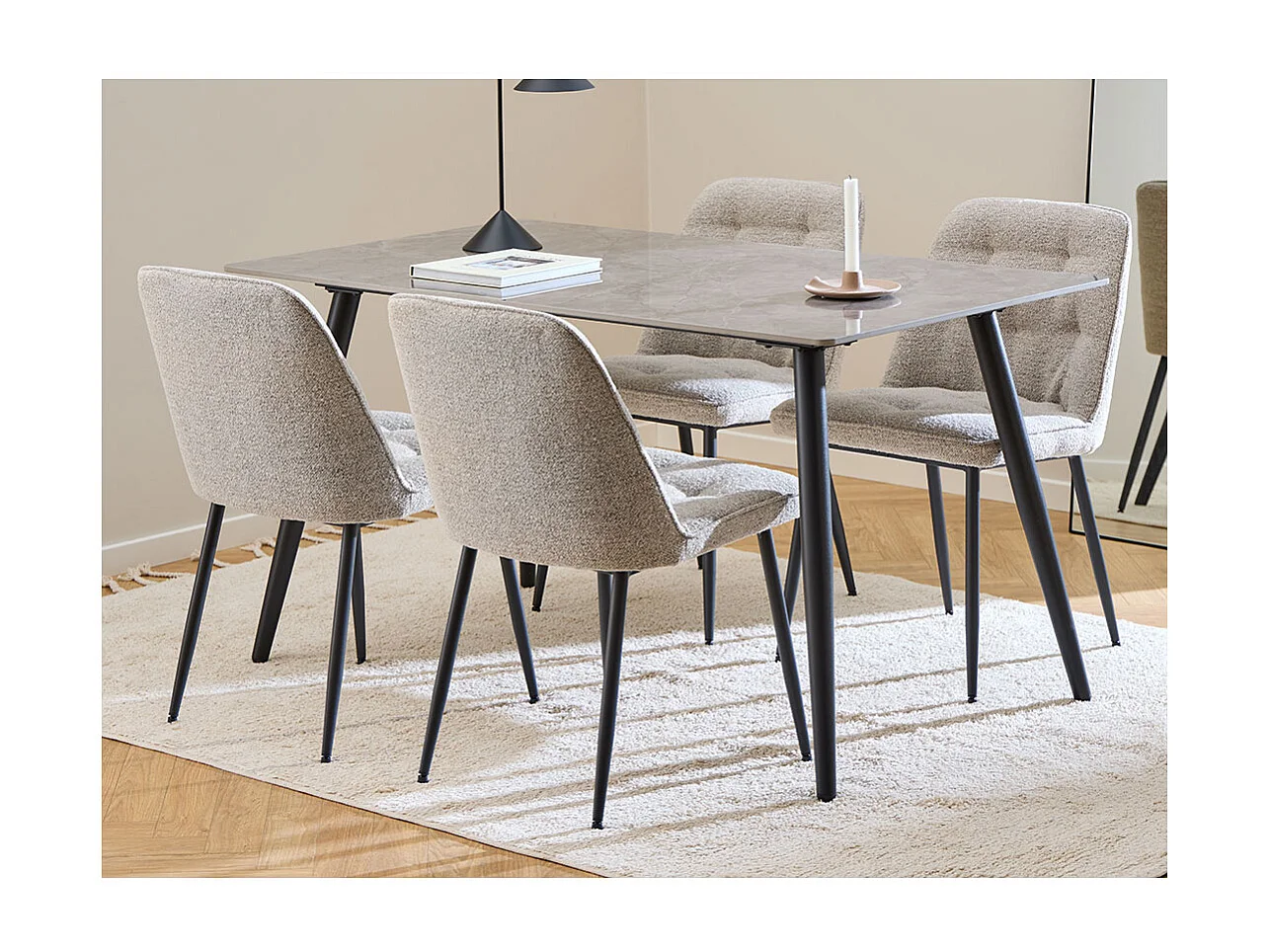 Wicklow ensemble pour salle à manger table et 4 chaises gris, beige.