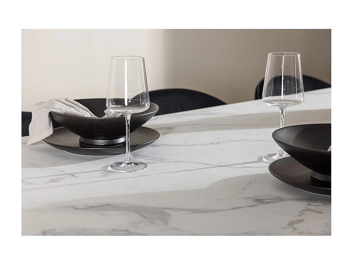 Malaga ensemble pour salle à manger table de salle à manger 90x200cm blanc et 6 Skagen chaise velours noir.