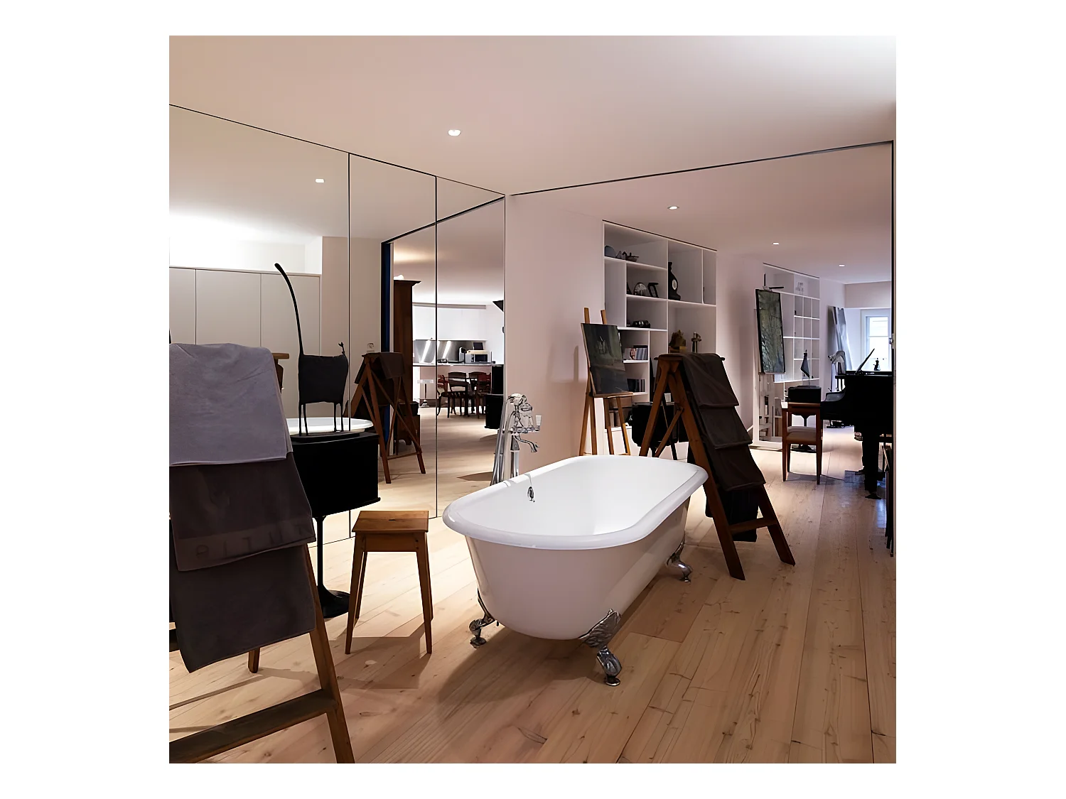 Baignoire sur pieds en fonte PLYMOUTH Blanche 153 cm Pieds noirs