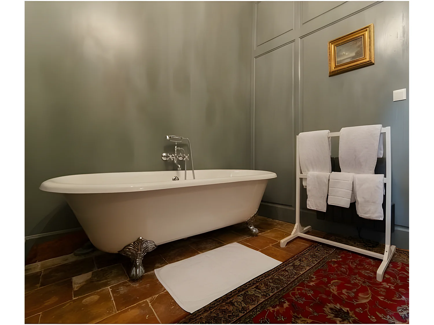 Baignoire sur pieds en fonte PLYMOUTH Blanche 153 cm Pieds noirs