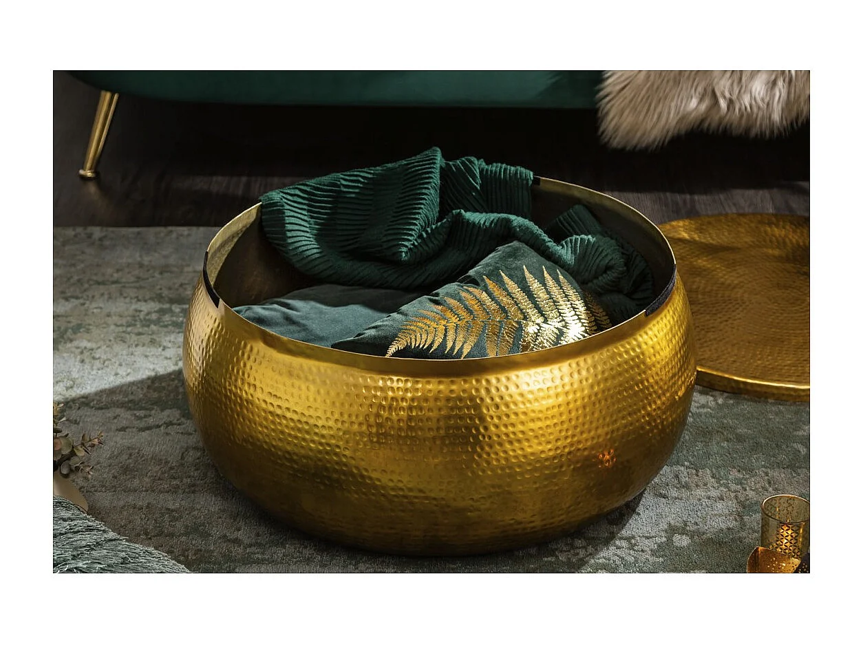 Table basse TRIANE 70 cm dorée martelée – Aluminium brillant avec coffre de rangement