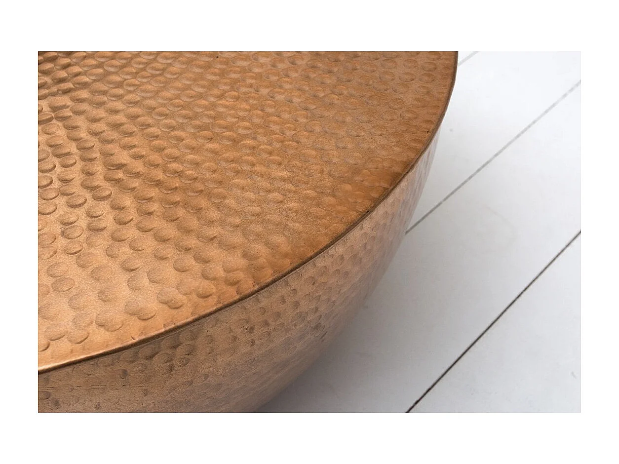 Mesa baja TRIANE 60 cm en aluminio bronce martillado – Mesa baja redonda de diseño