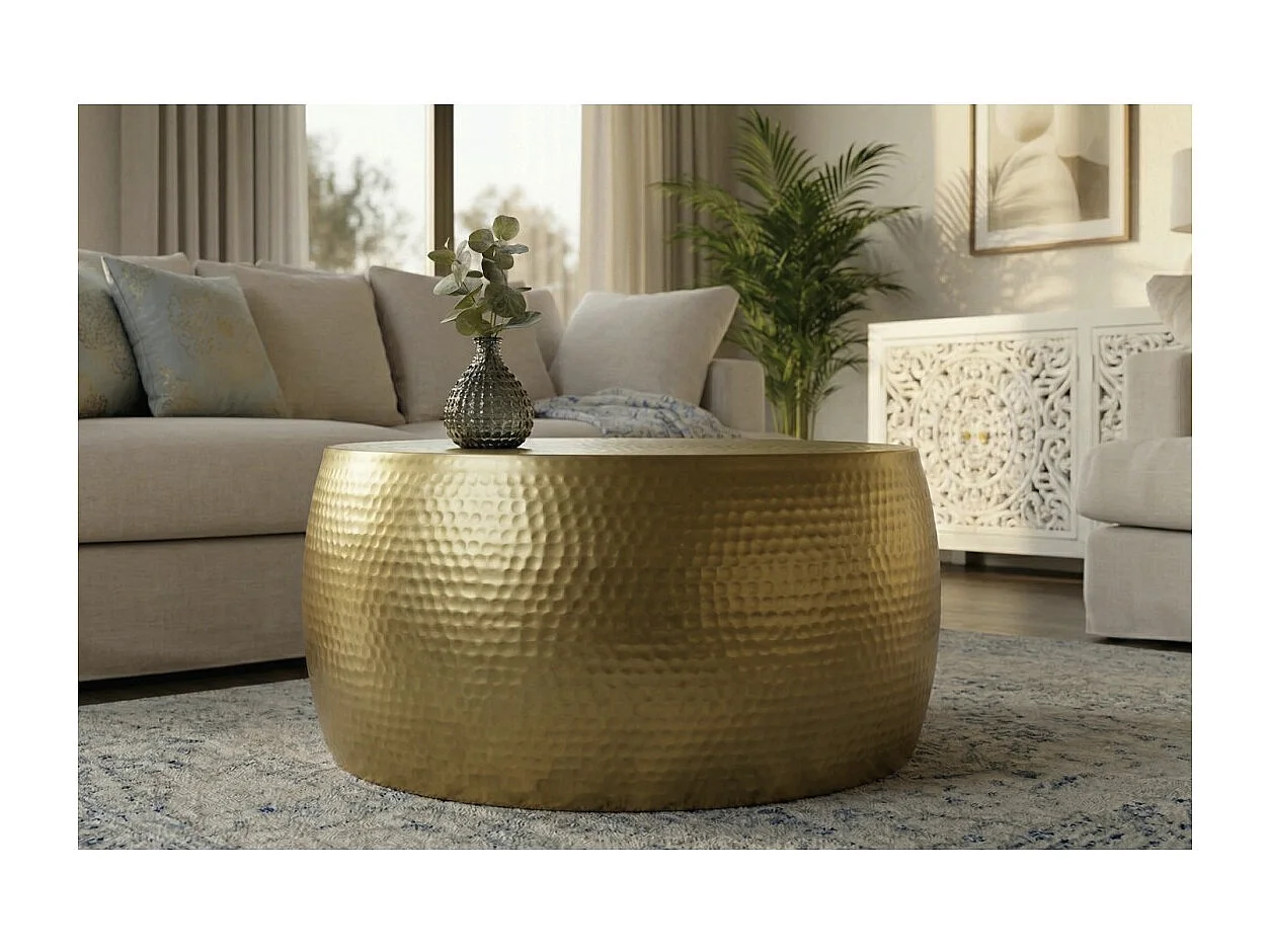 Table basse TRIANE 60 cm en aluminium doré – Table basse ronde design effet martelé