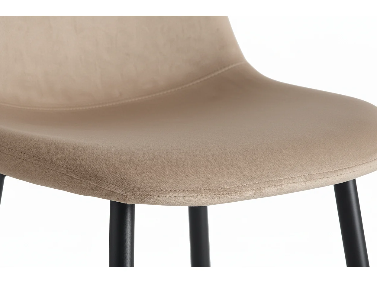 Lot de 4 chaises scandinaves velours taupe pieds métal noir 43,5x40x87cm