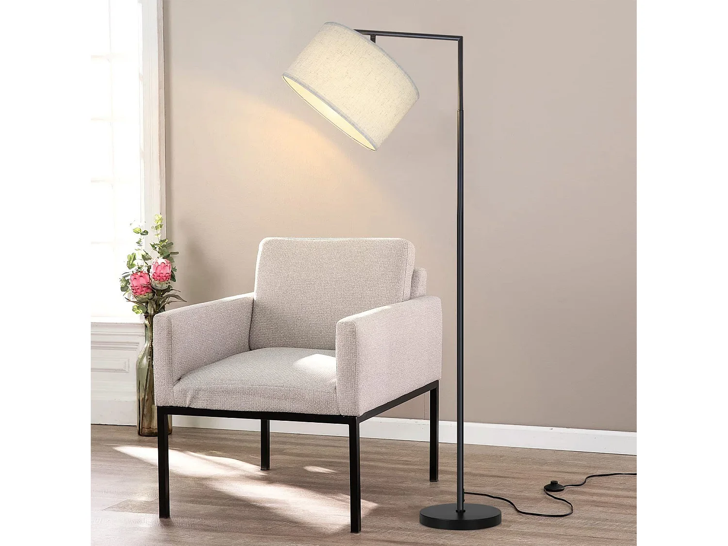 ZMH Lampadaire Arc Noir Design Abat-jour Tissu E27 Interrupteur au Pied 166cm Pour Salon Bureau Hôtel Sans Ampoule