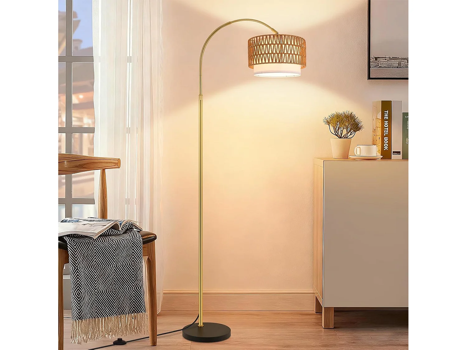 ZMH Lampadaire incurvé vintage or E27 avec éclairage à intensité variable interrupteur au pied télécommande rotation à 350 degrés pour salon chambre