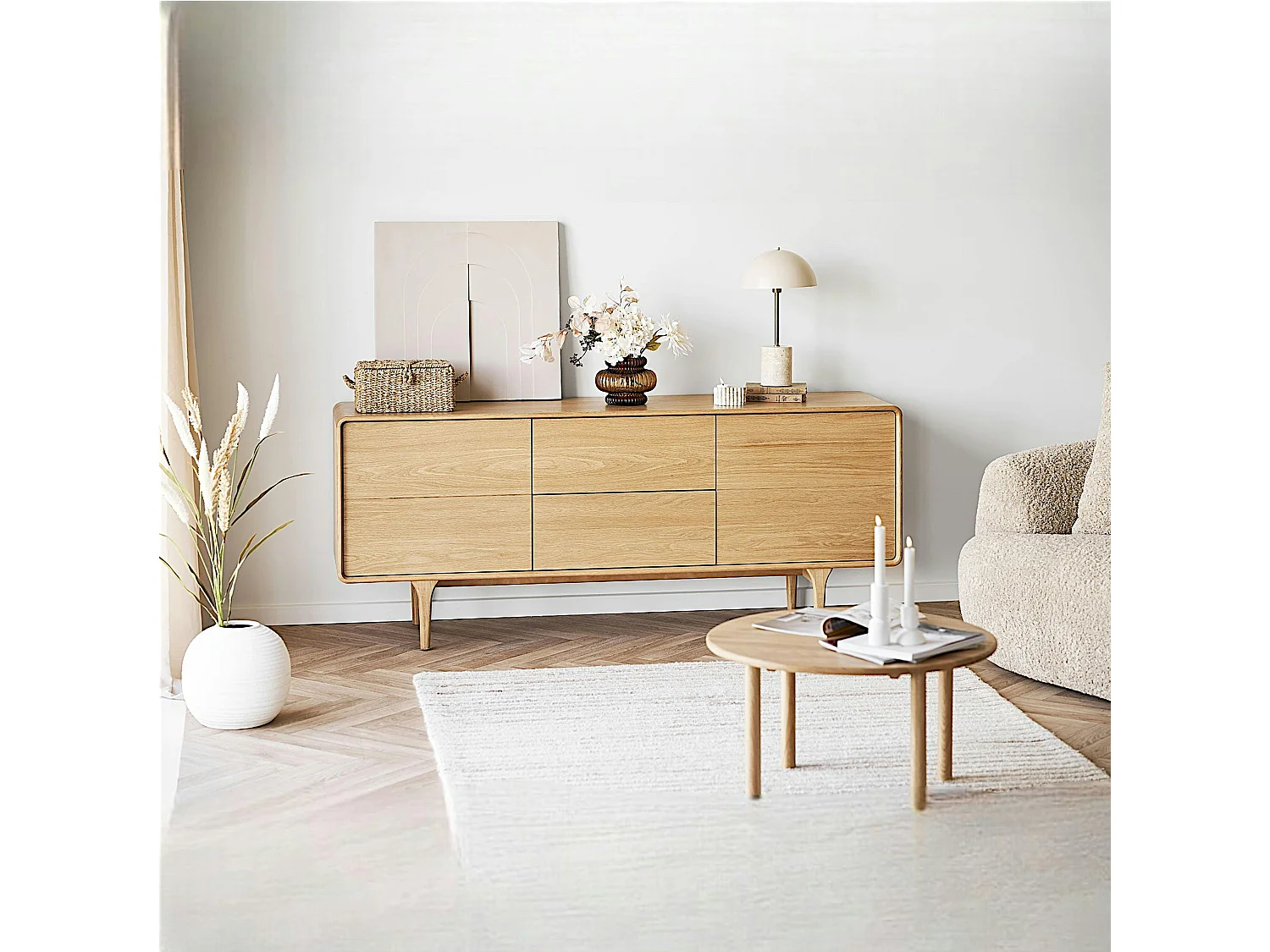Buffet scandinave en placage chêne 2 portes 2 tiroirs TARAZ