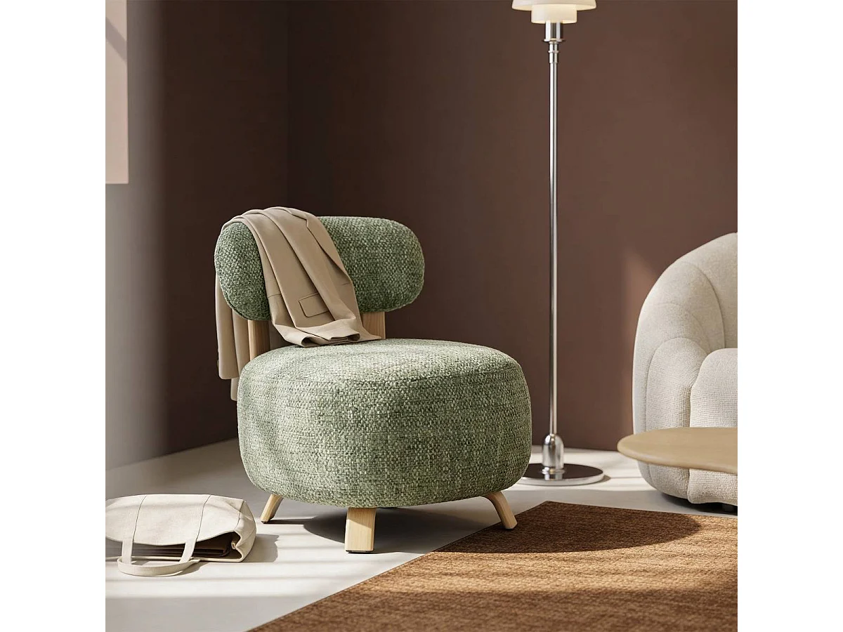 Fauteuil en tissu vert et pieds en métal effet bois Pascaline