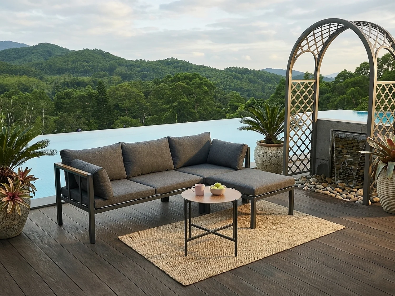 Salon de jardin d’angle – Canapé + Table Basse + Repose-Pieds – Acier Galvanisé – Plateau Verre Motif bois – Gris