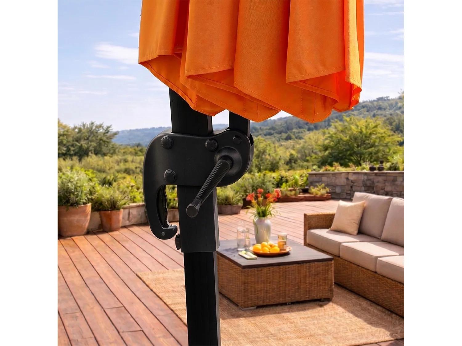 Parasol octogonal Ø 350cm déporté orange en aluminium CASTILLO