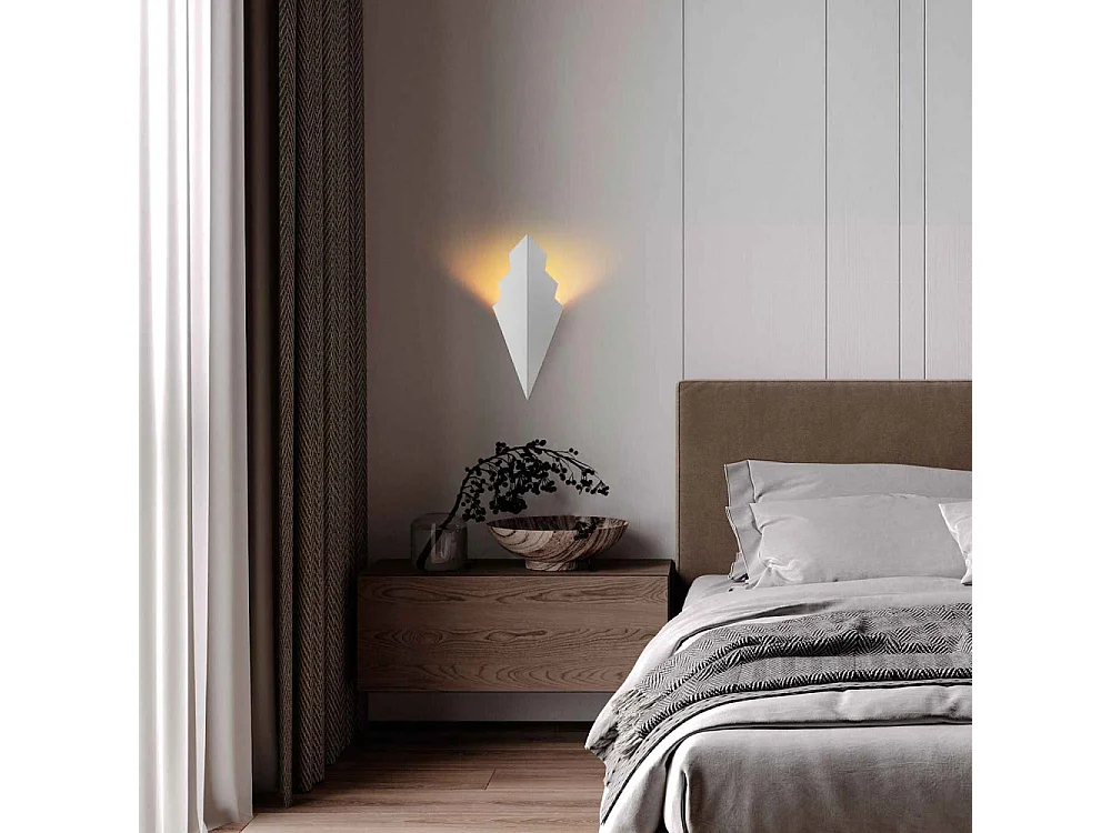 Moderne Design-Pfeil-Wandleuchte aus Metall