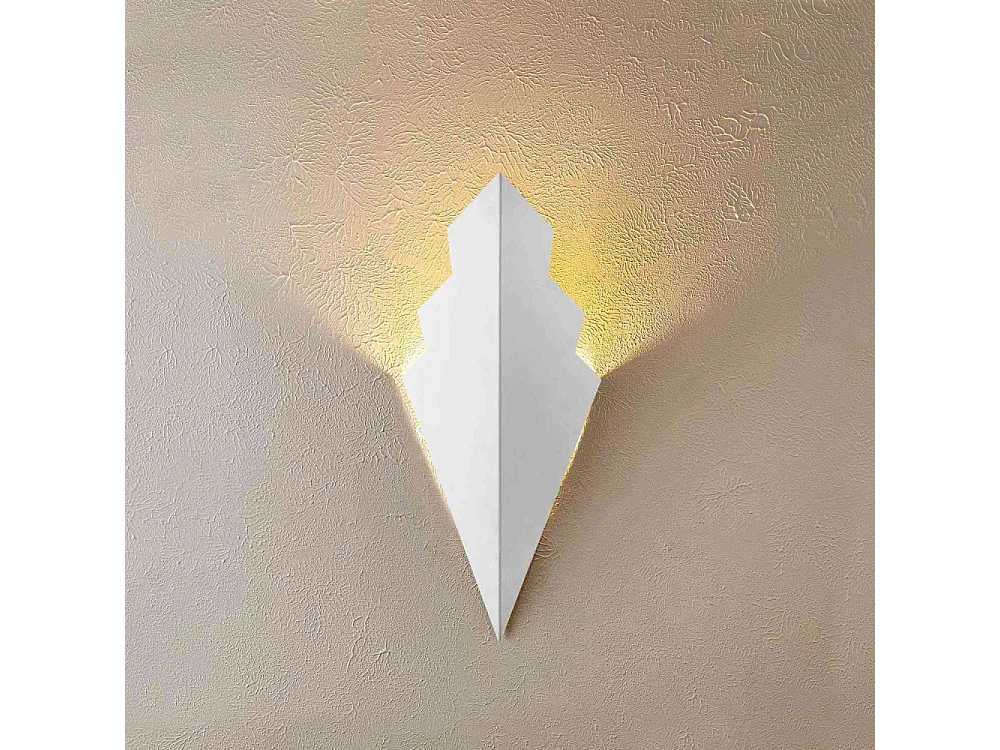 Moderne Design-Pfeil-Wandleuchte aus Metall