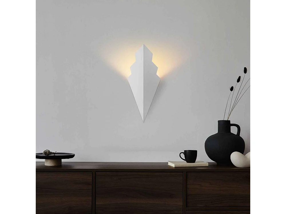 Moderne Design-Pfeil-Wandleuchte aus Metall