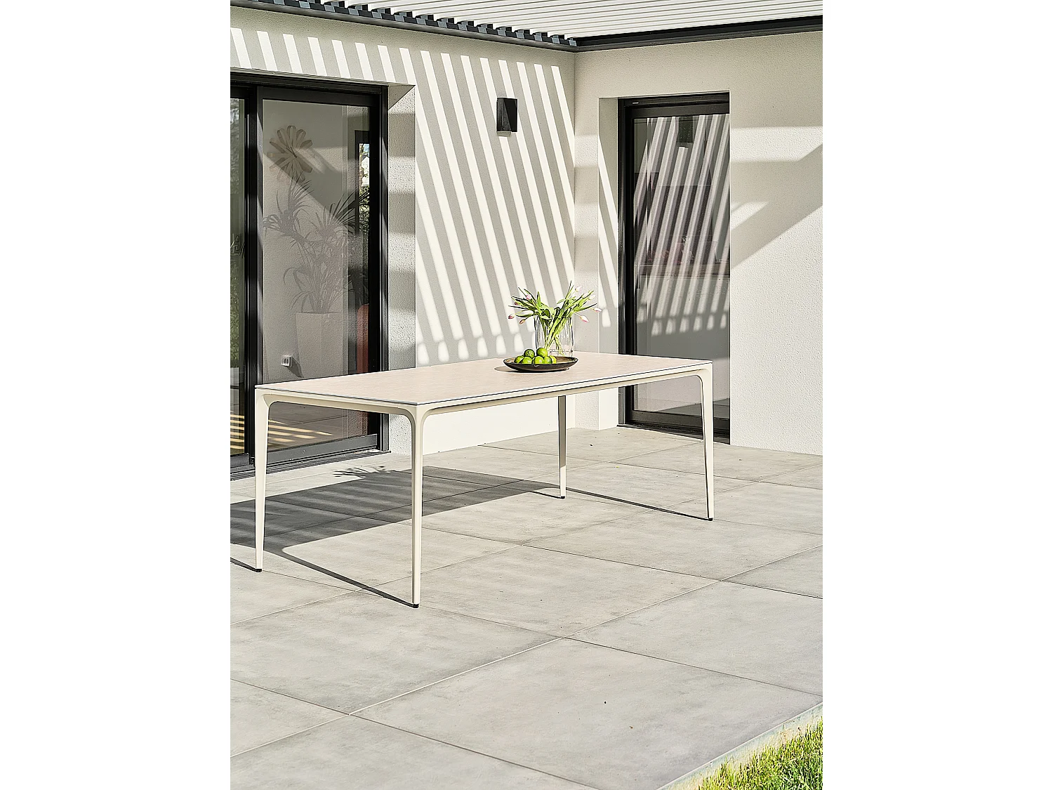 Ensemble repas jardin 6 places Céramique sur verre - Grège - TIGUA