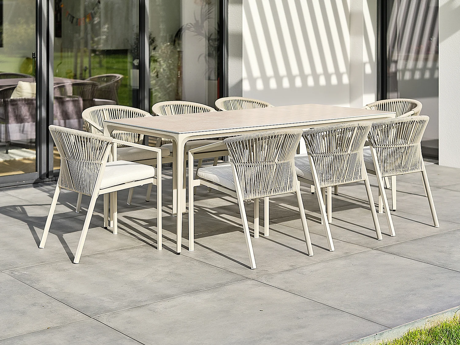 Ensemble repas jardin 8 places Céramique sur verre - Grège - TIGUA