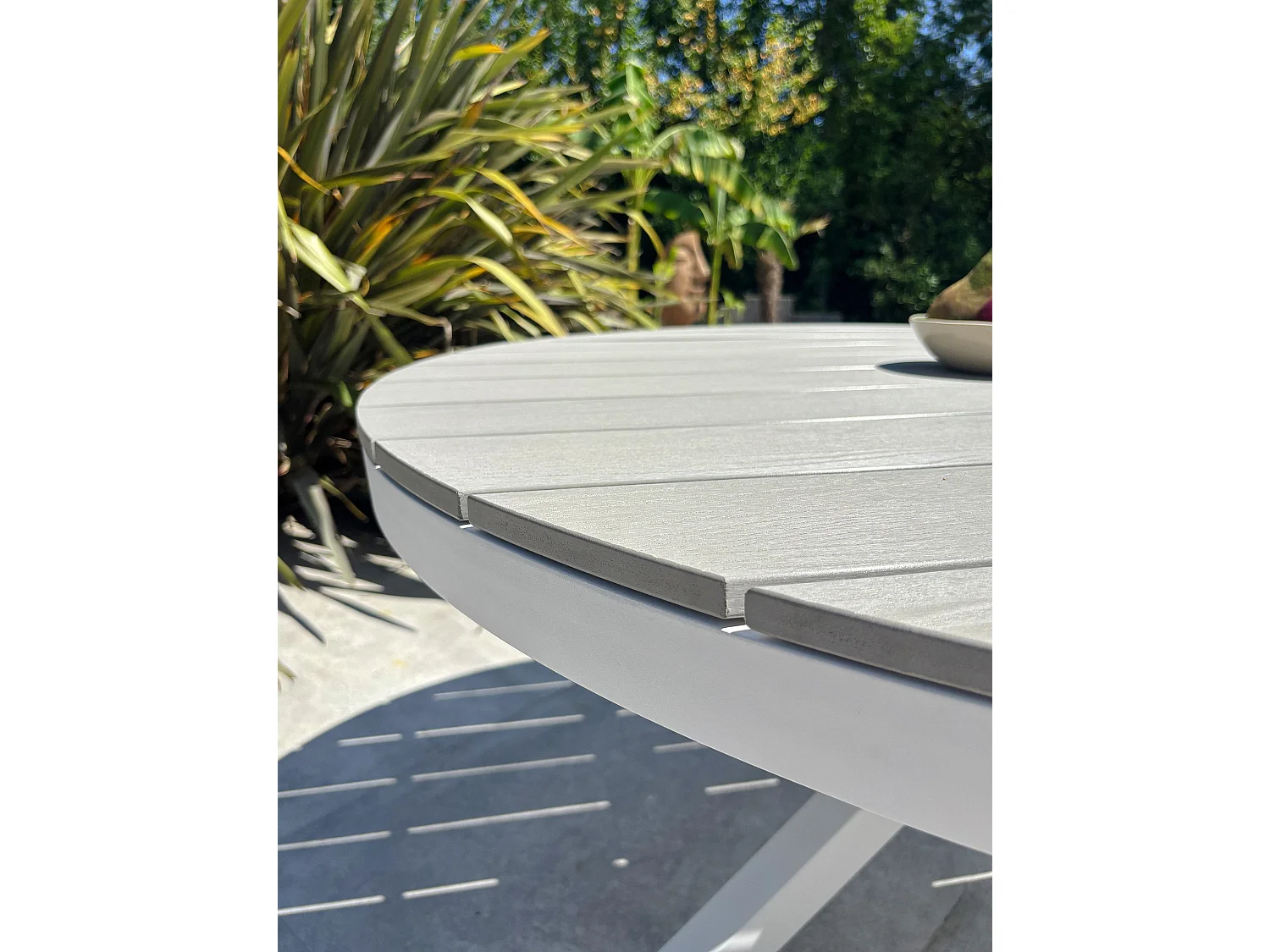 Table de jardin 6 places - Blanc - ELBA