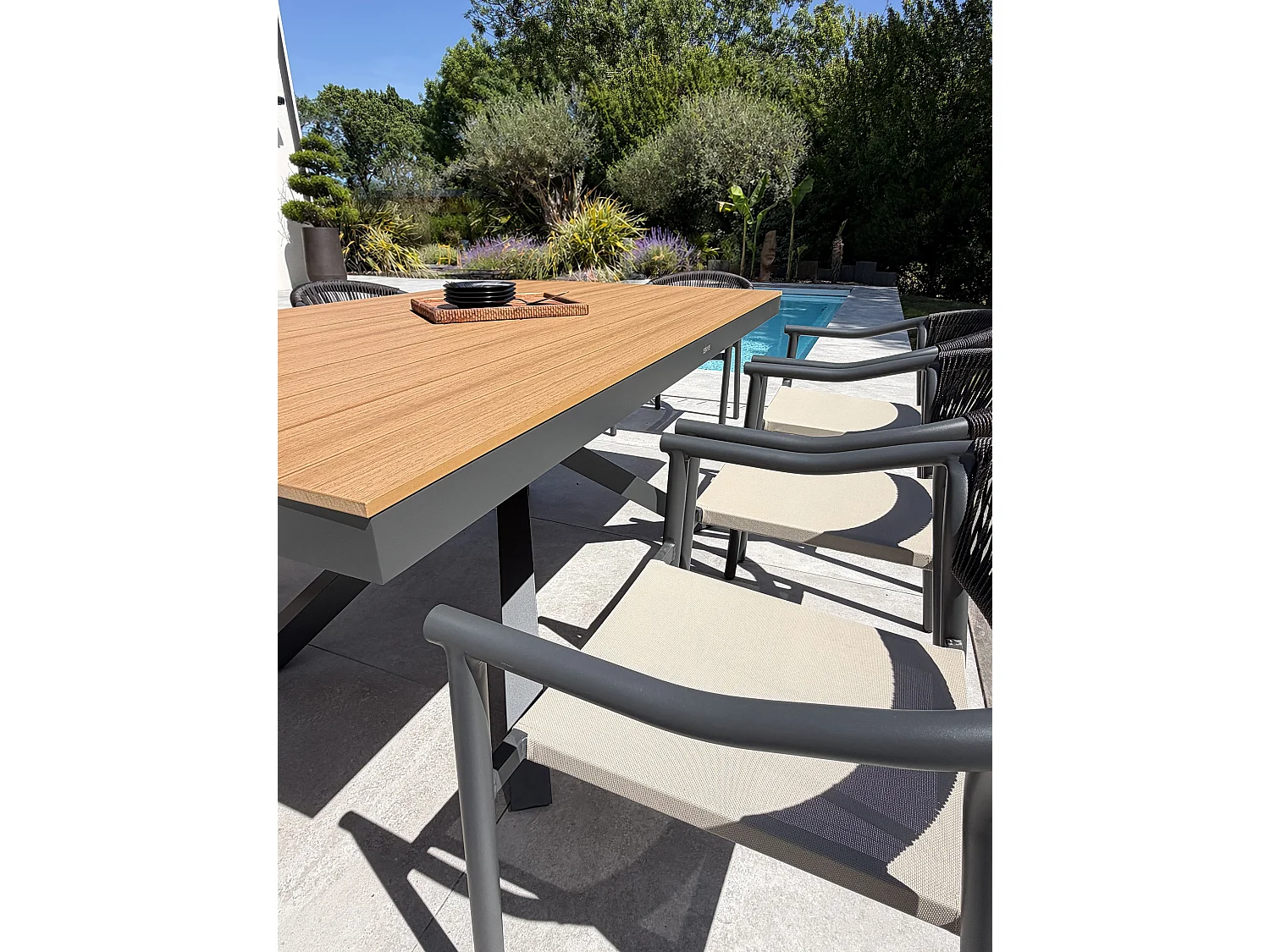 8-sitzige Garten-Essgruppe aus Aluminium – Anthrazitgrau