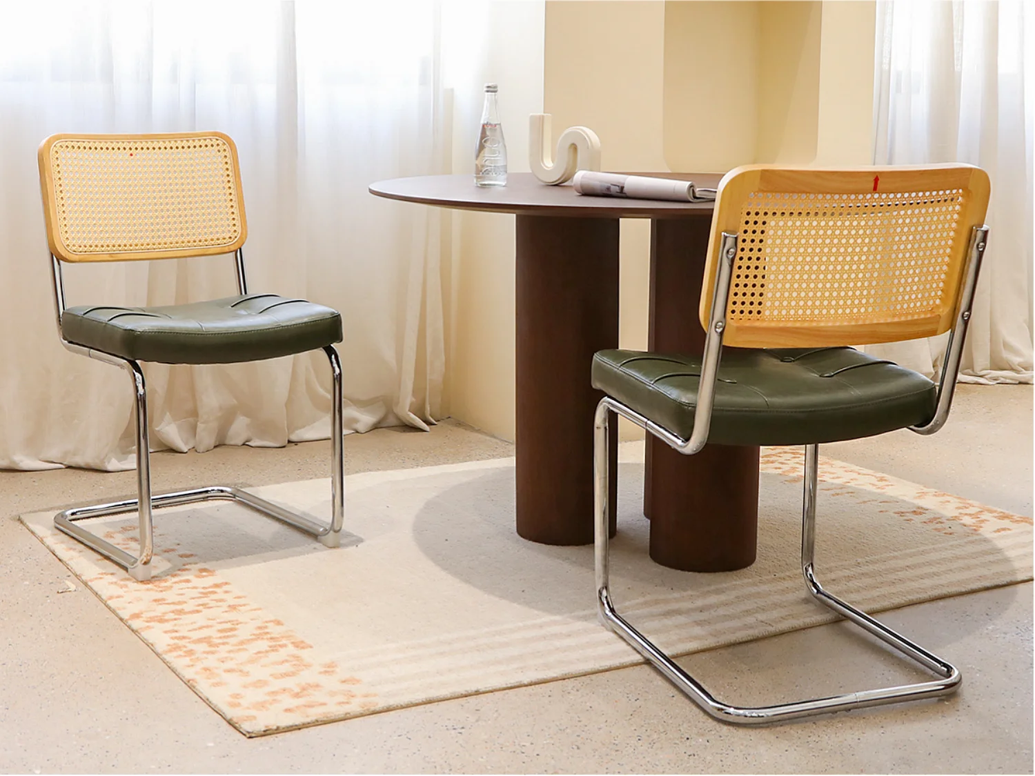 Lot de 2 chaises cantilever style Bauhaus, design moderne confortable et stable – chaise salle à manger, salon, bureau, café, intérieur contemporain