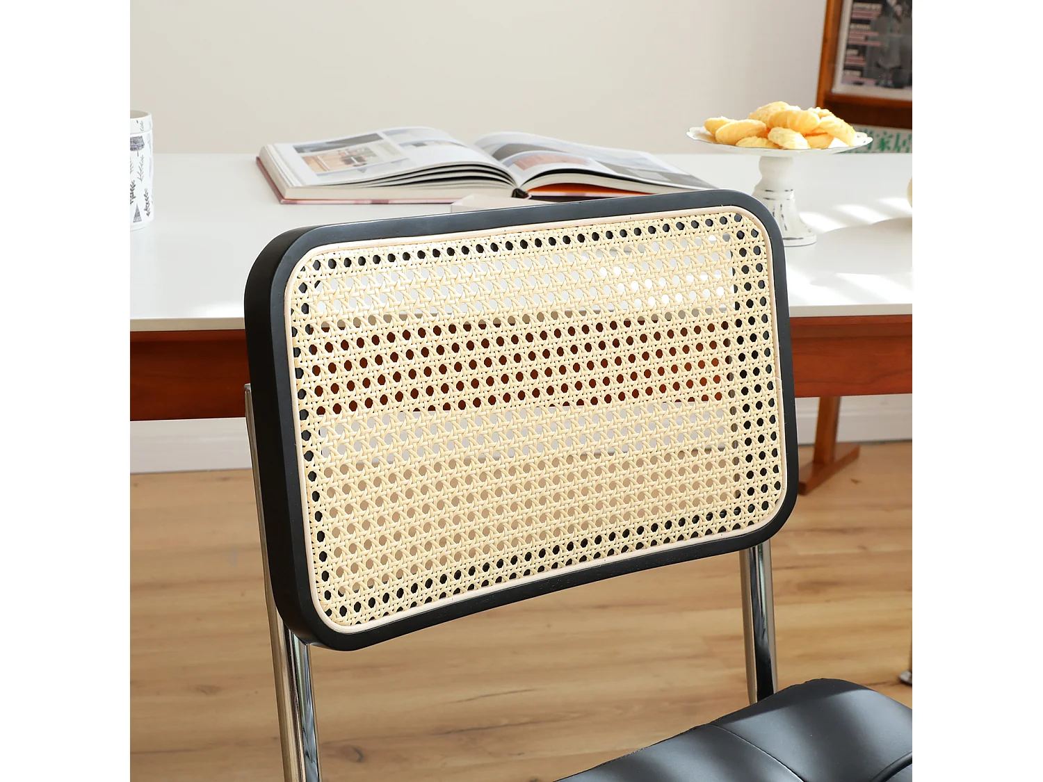 Lot de 2 chaises cantilever style Bauhaus, design moderne confortable et stable – chaise salle à manger, salon, bureau, café, intérieur contemporain